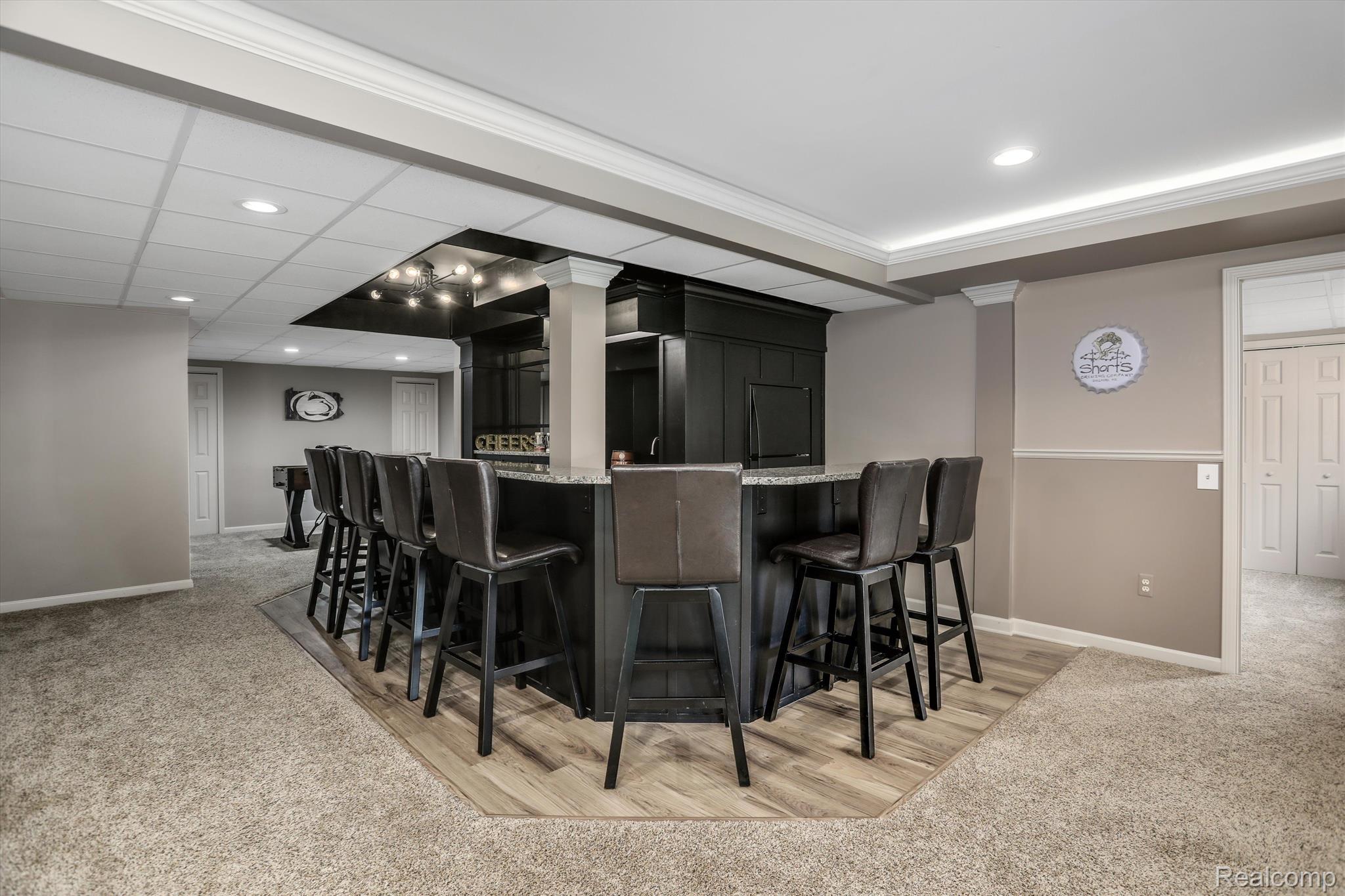 4214 Oak Tree Circle