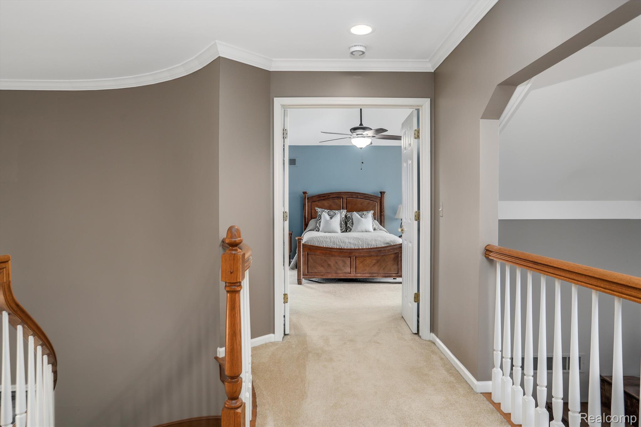4214 Oak Tree Circle