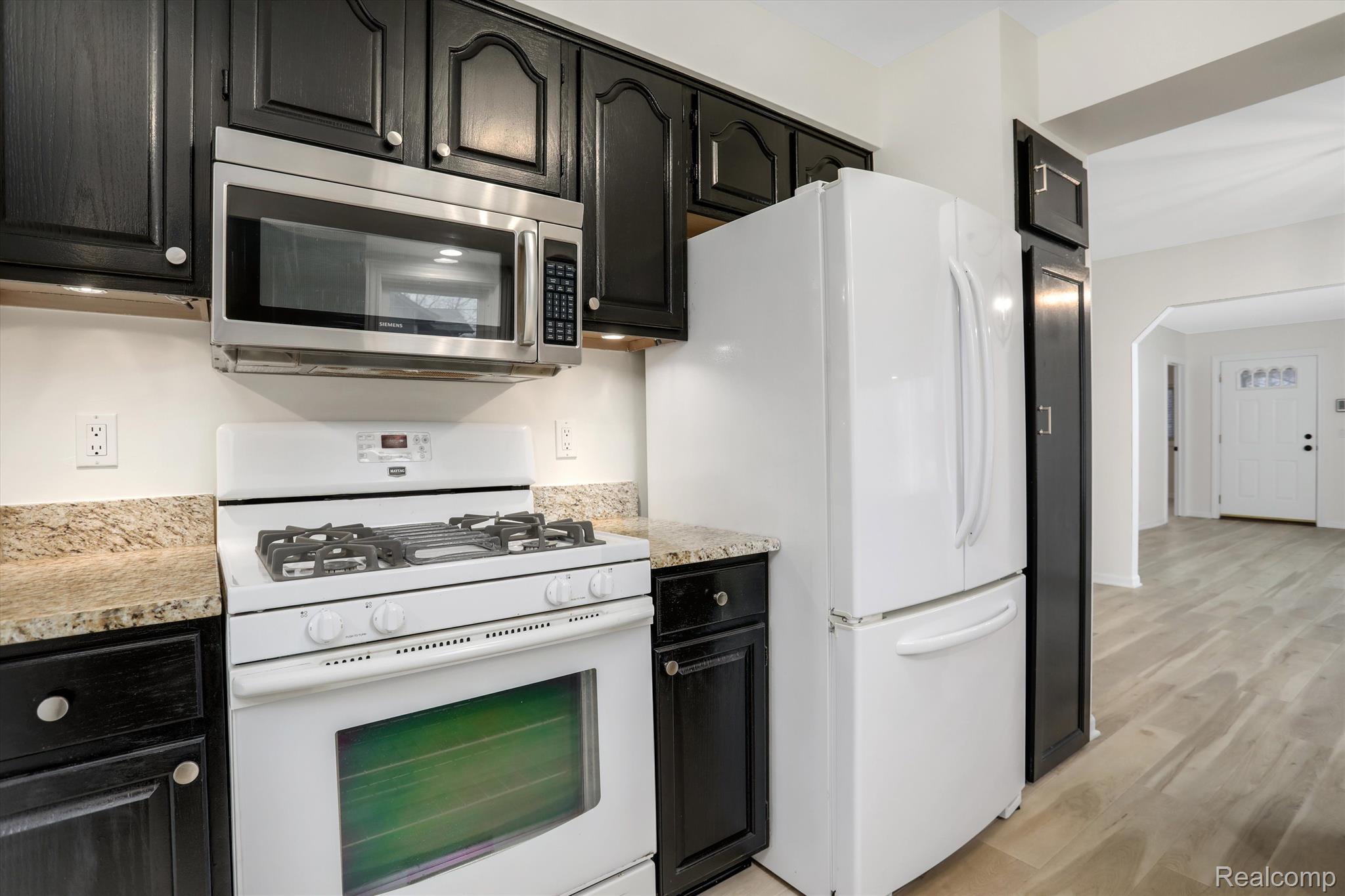 303 Woodward Avenue