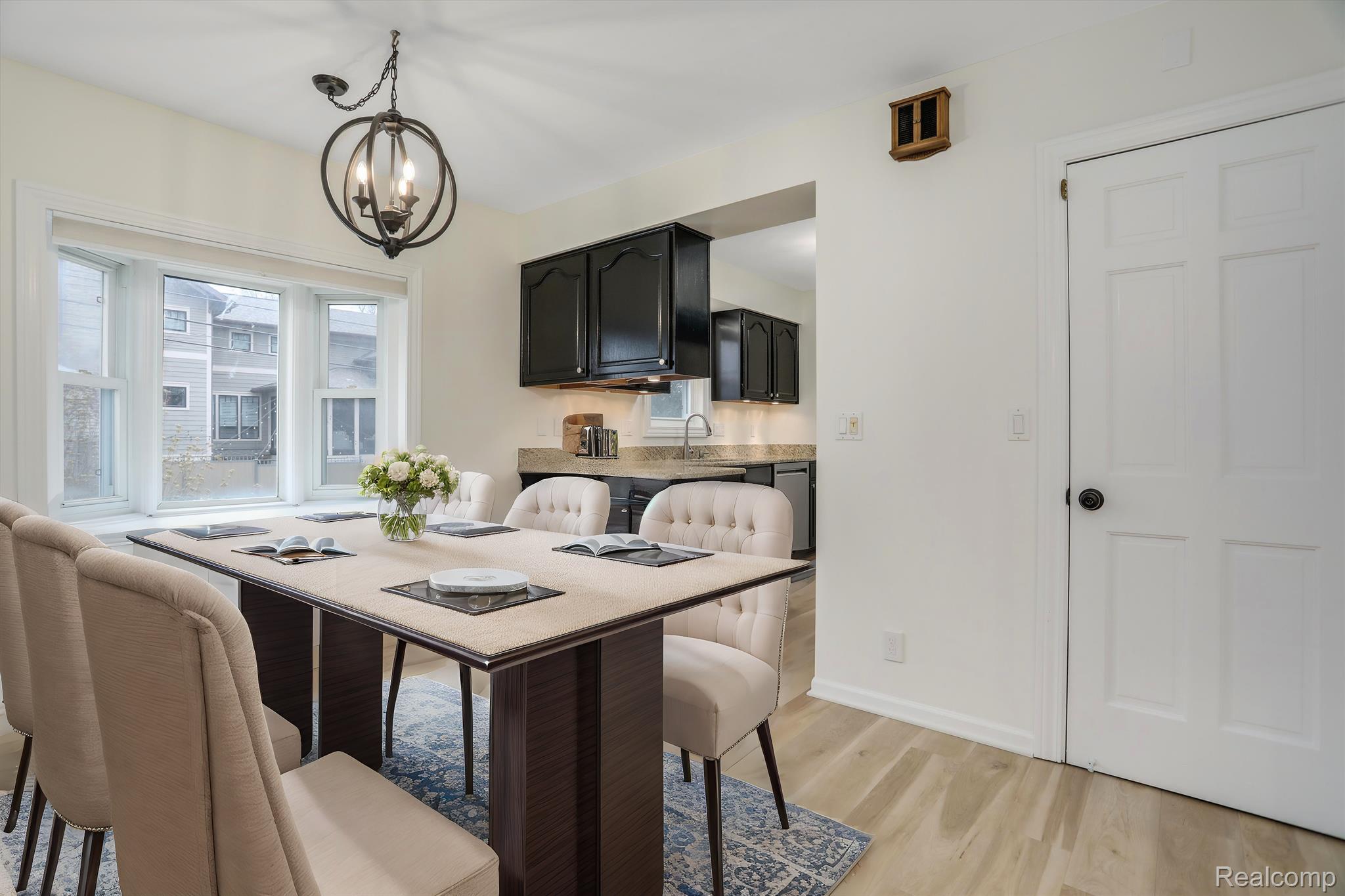 303 Woodward Avenue
