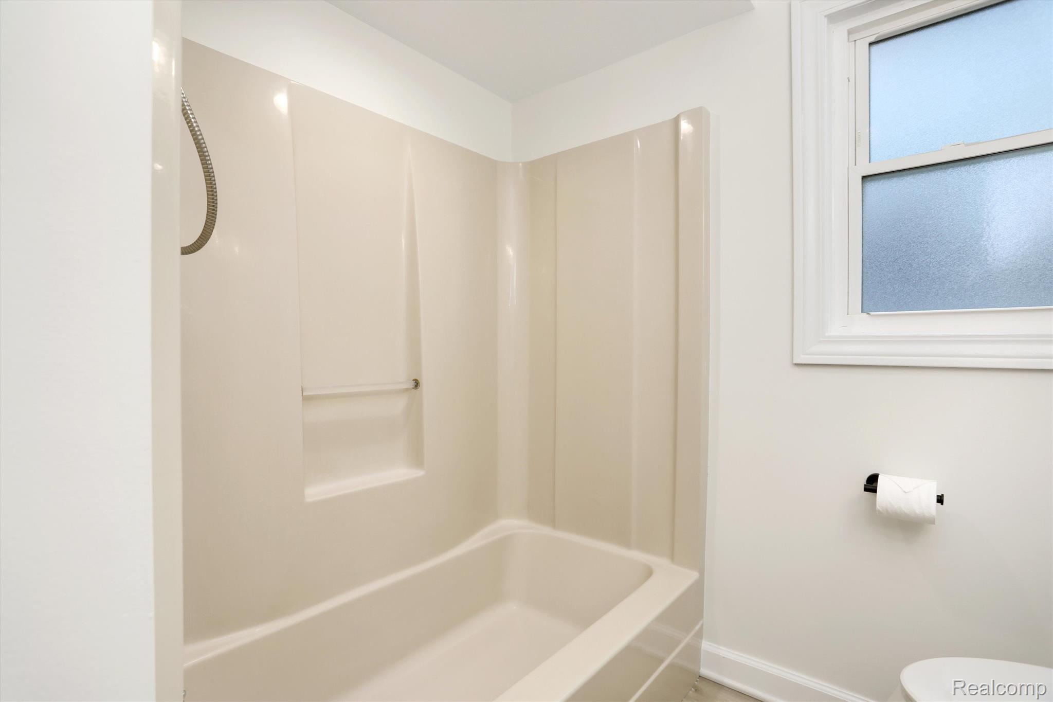 303 Woodward Avenue