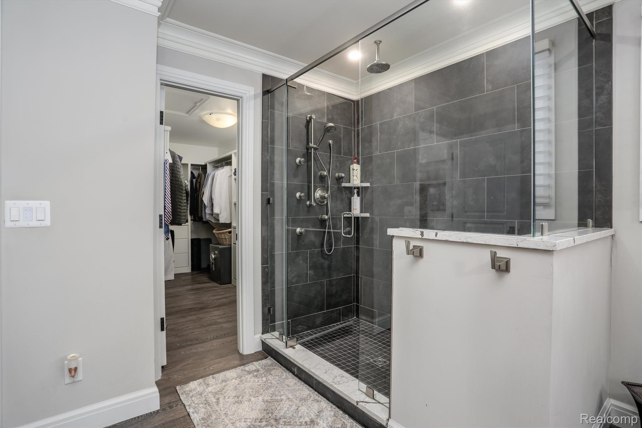 1303 MARINA POINTE Boulevard