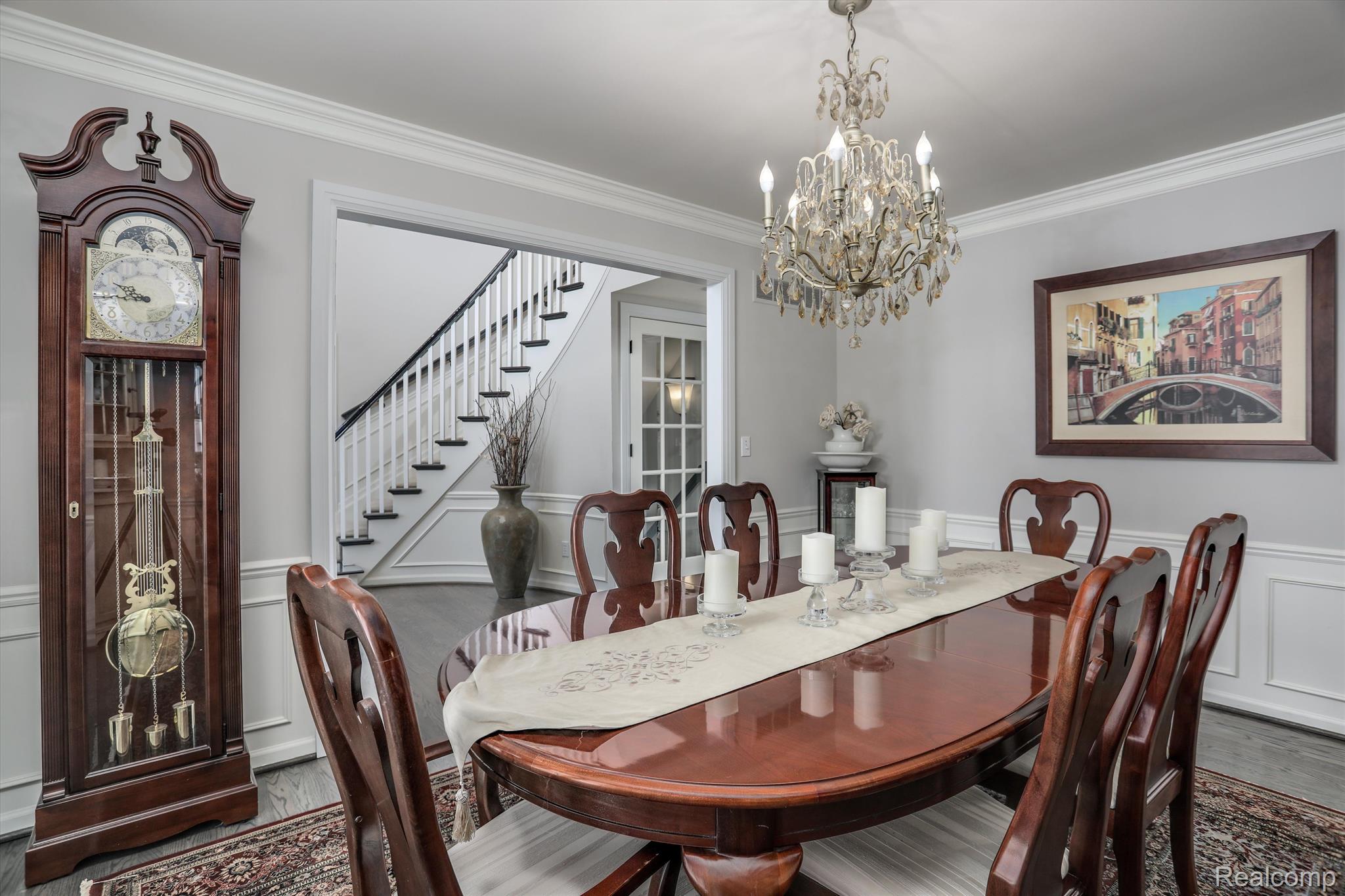 1303 MARINA POINTE Boulevard