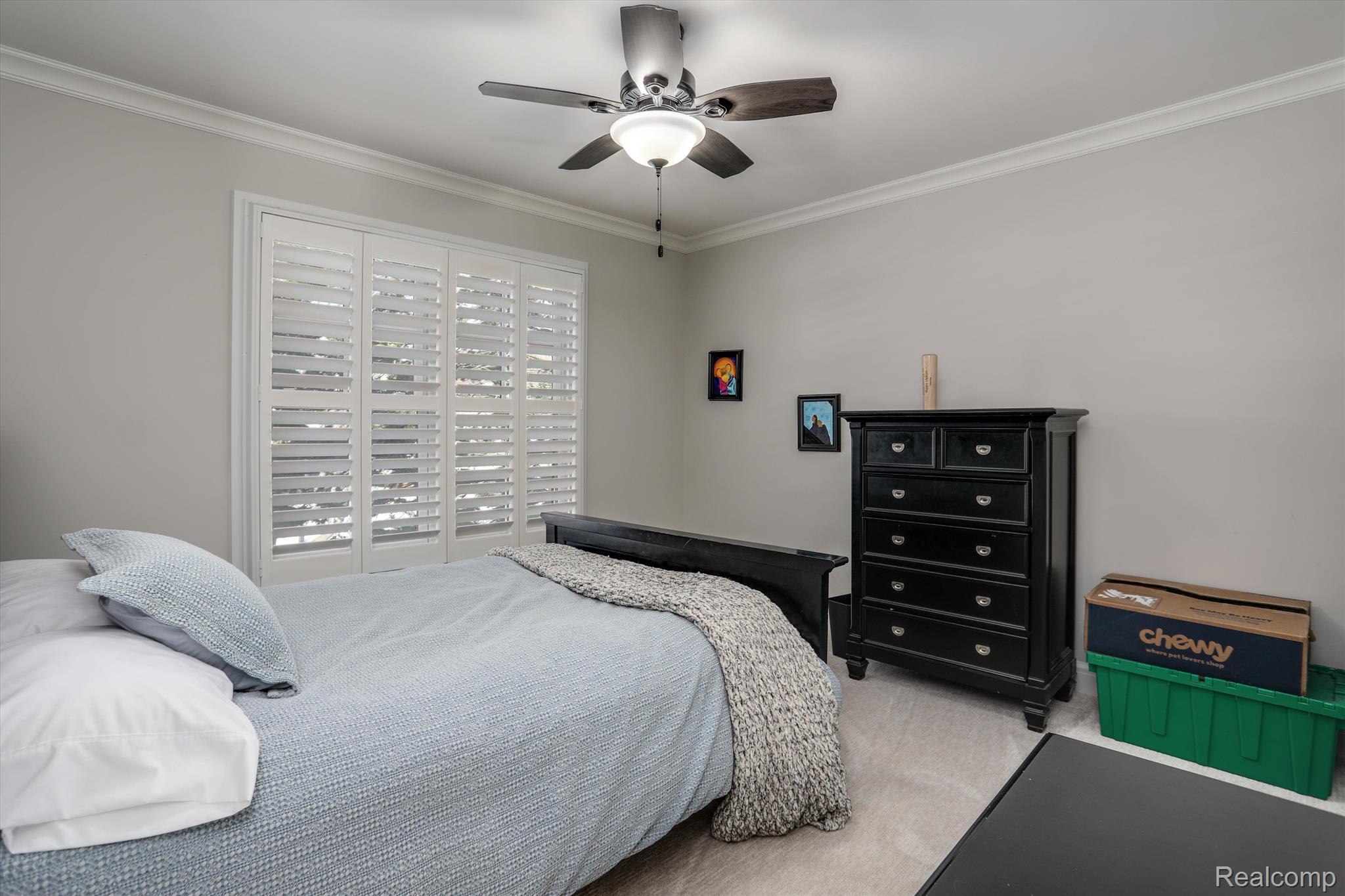 1303 MARINA POINTE Boulevard