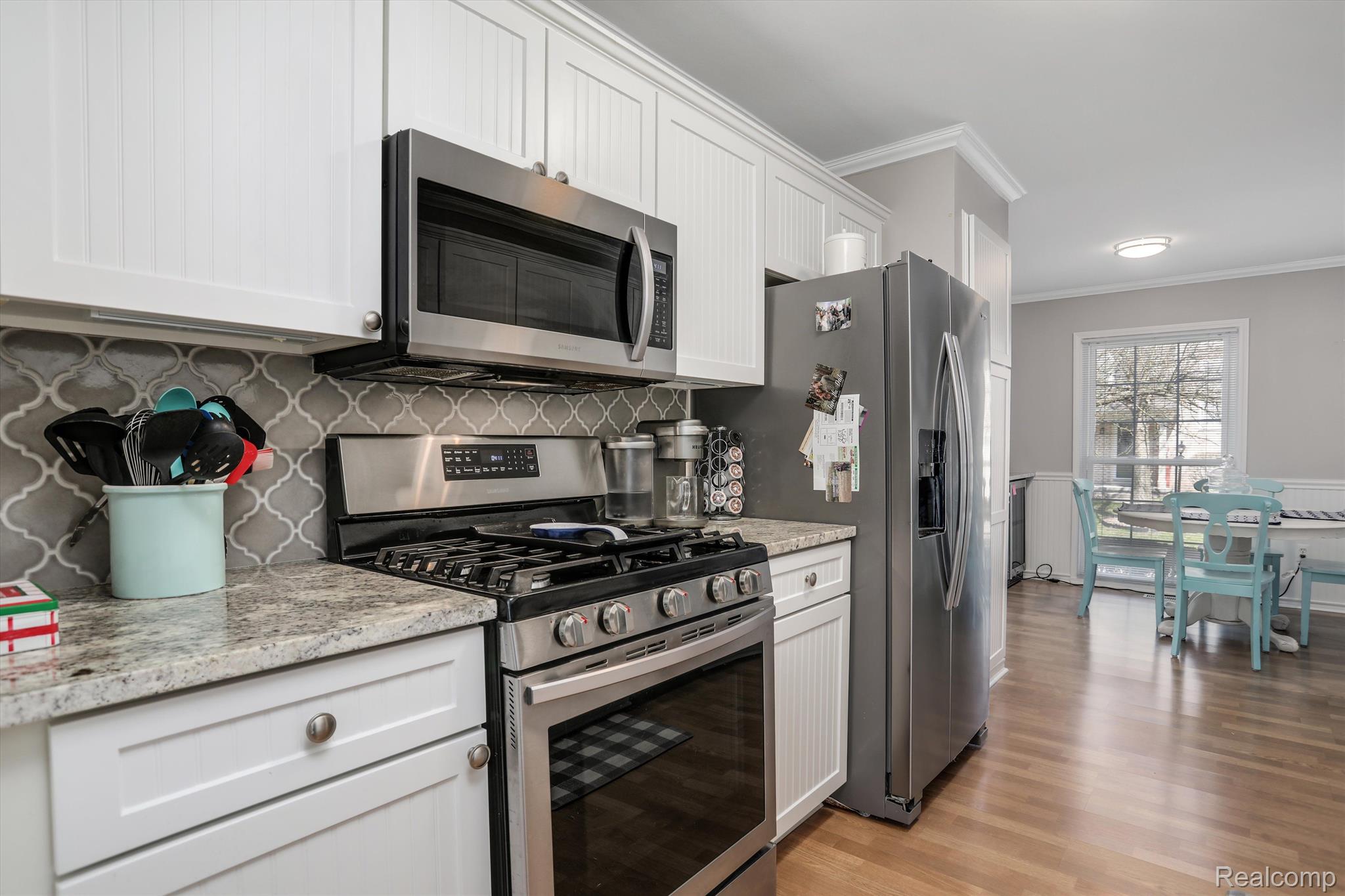 1357 AUTUMN Lane