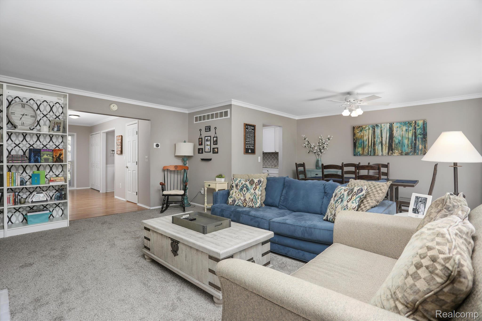 1357 AUTUMN Lane