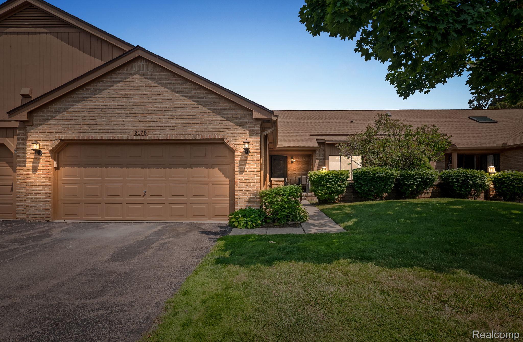 2175 London Bridge Drive