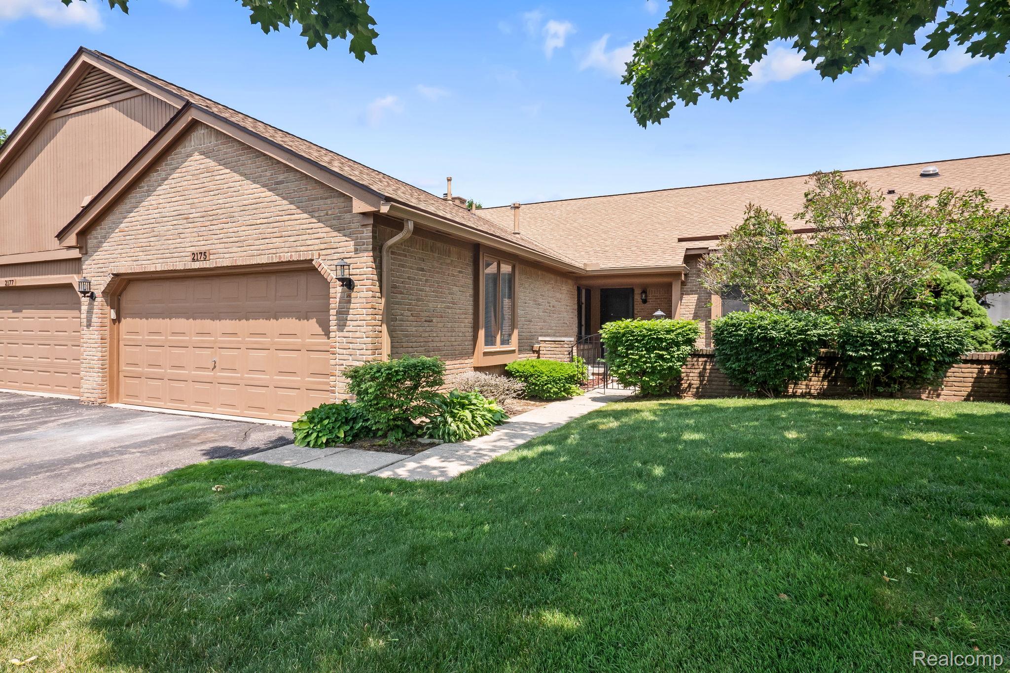 2175 London Bridge Drive