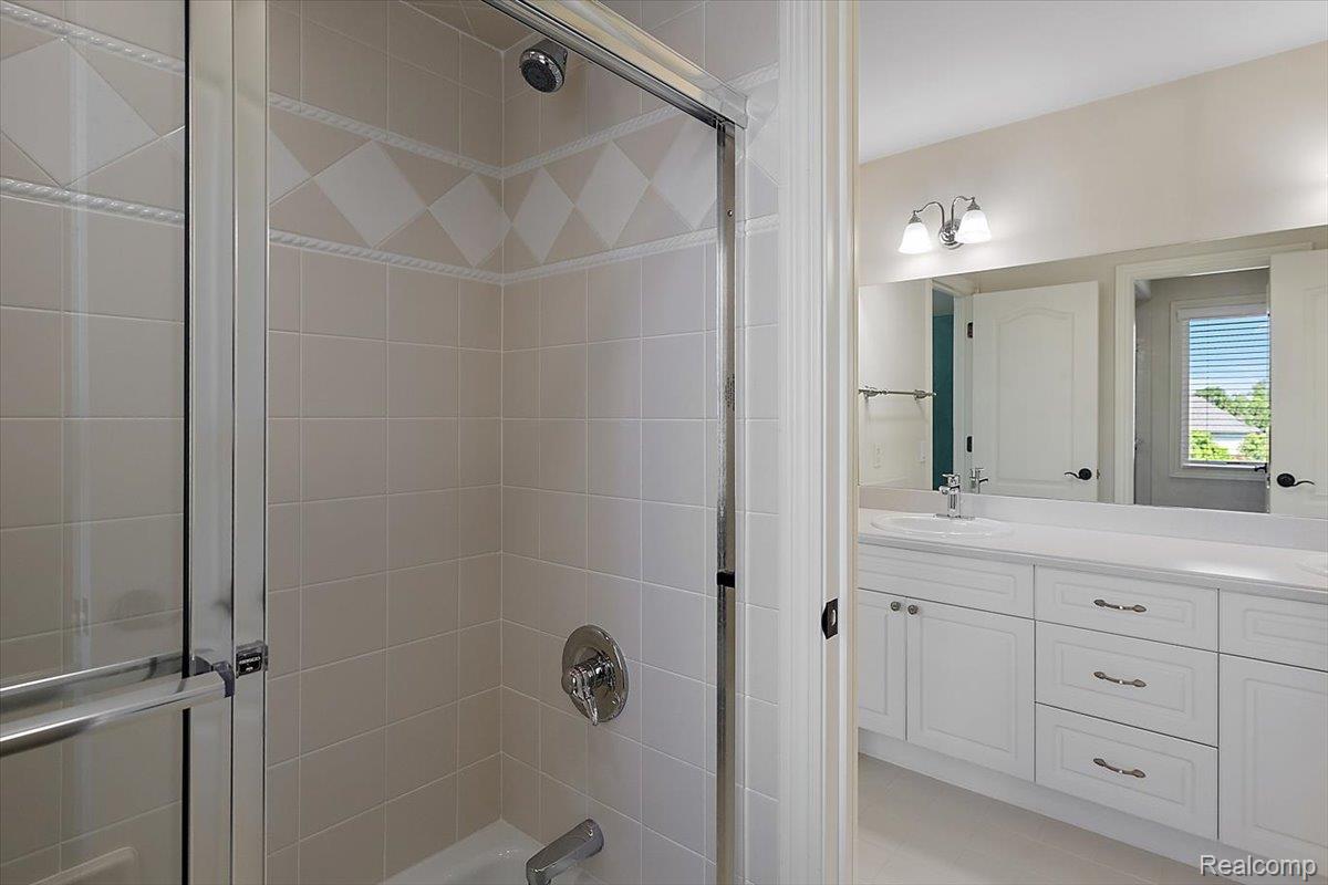 2848 Croftshire Court