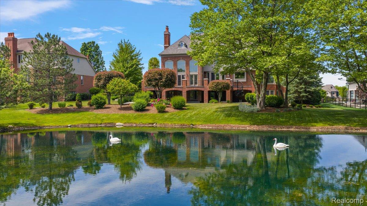 2848 Croftshire Court
