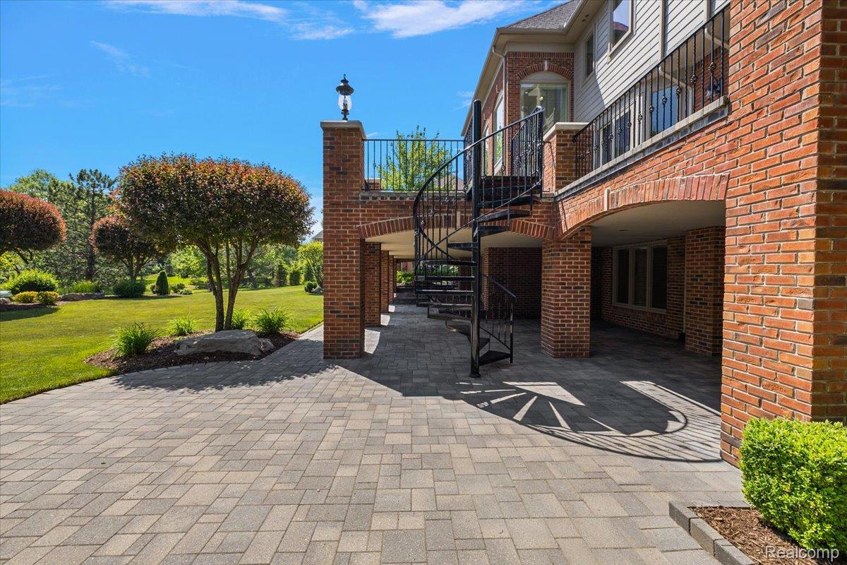 2848 Croftshire Court