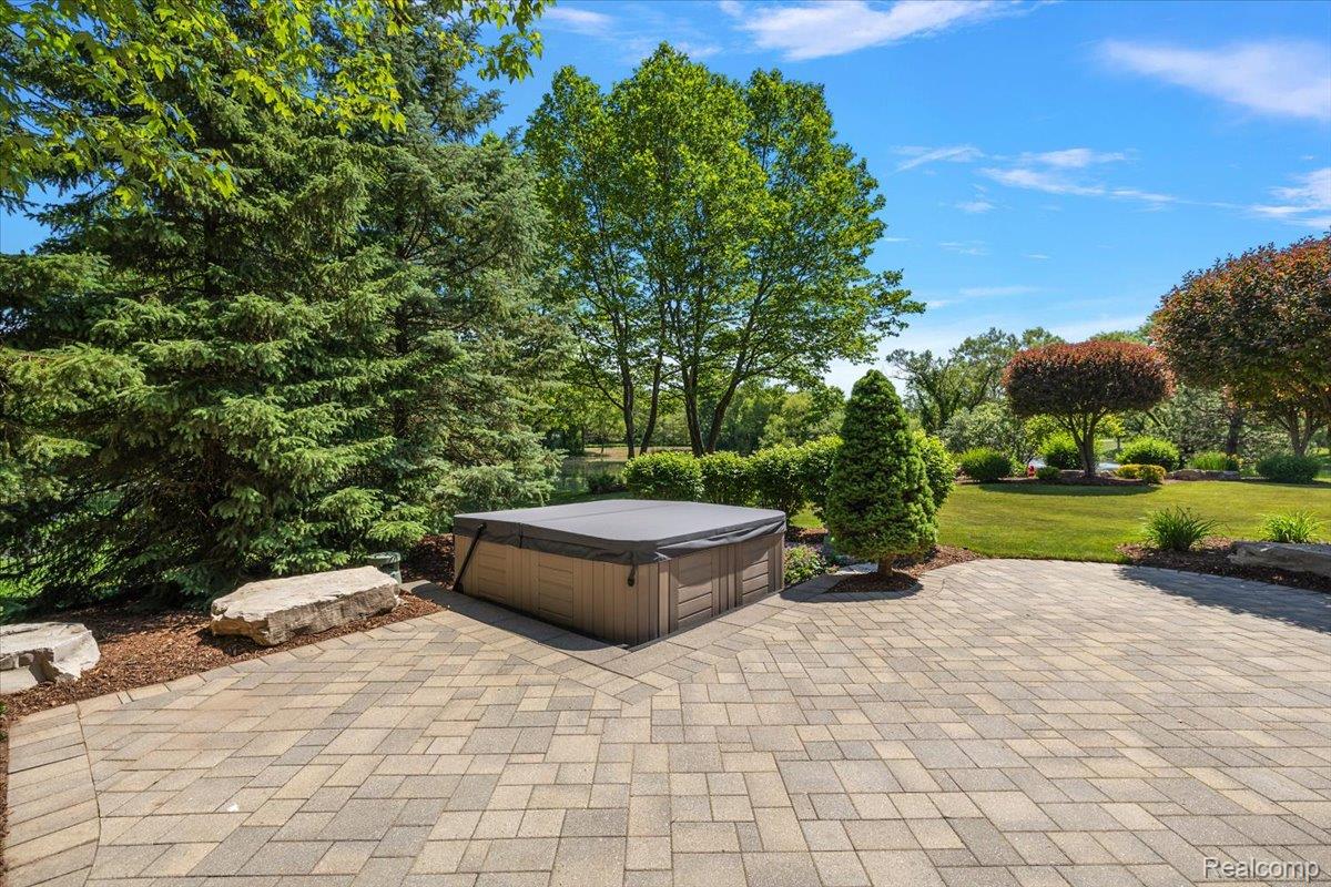 2848 Croftshire Court