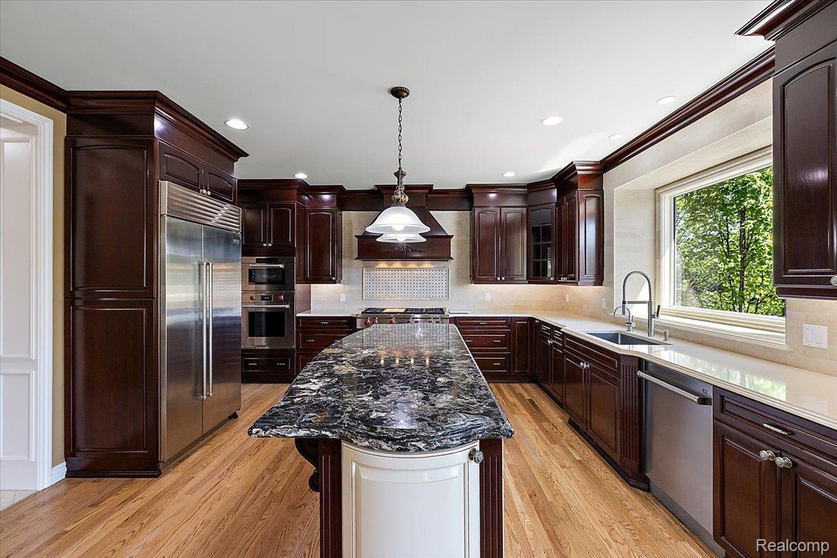 2848 Croftshire Court
