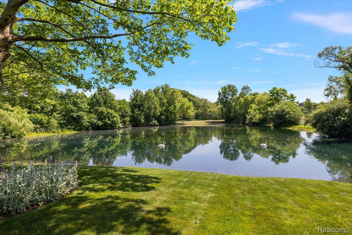 2848 Croftshire Court