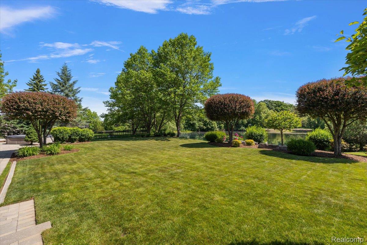 2848 Croftshire Court