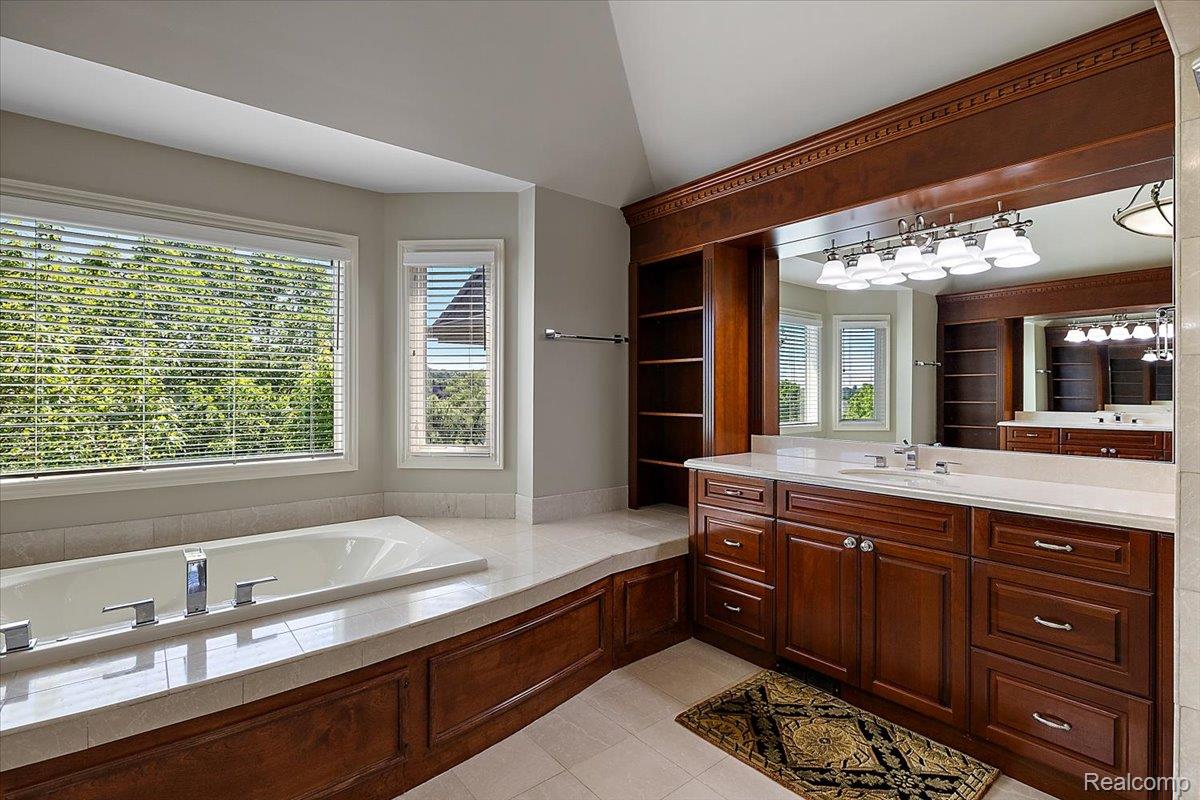 2848 Croftshire Court
