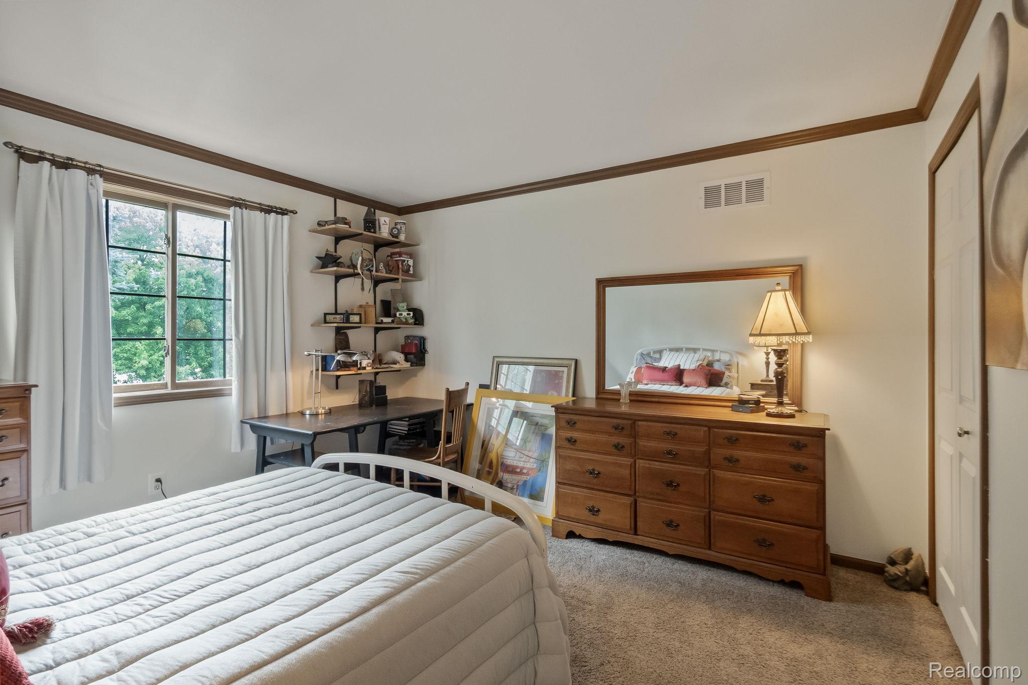 264 Stonetree Circle