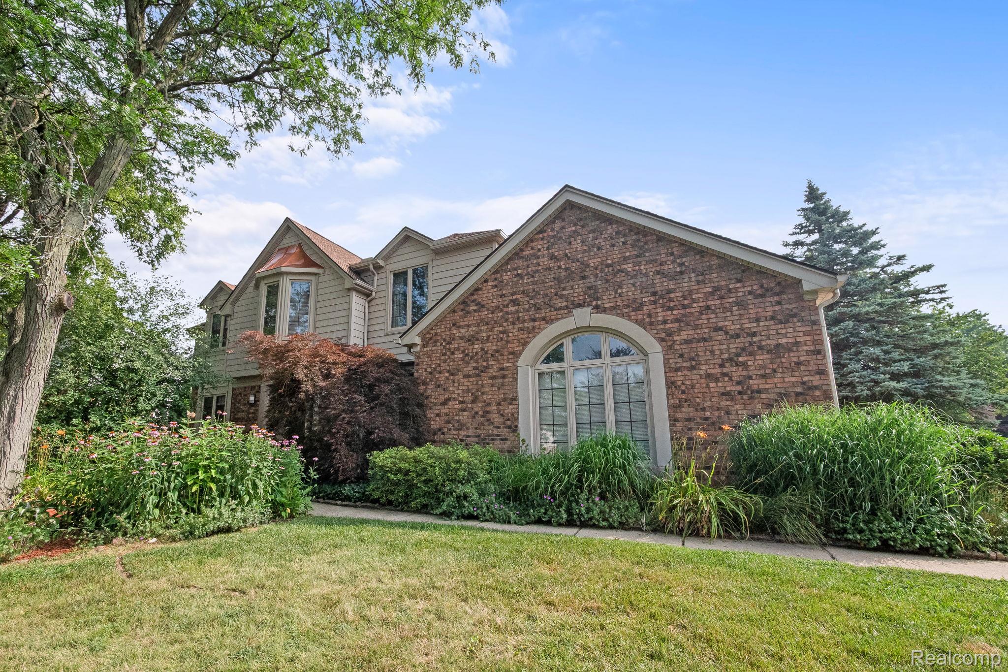 264 Stonetree Circle