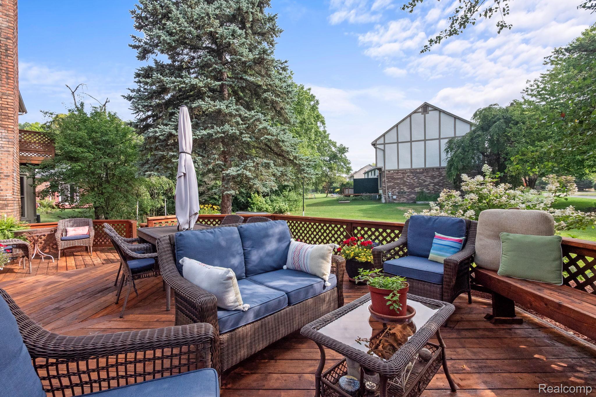 264 Stonetree Circle