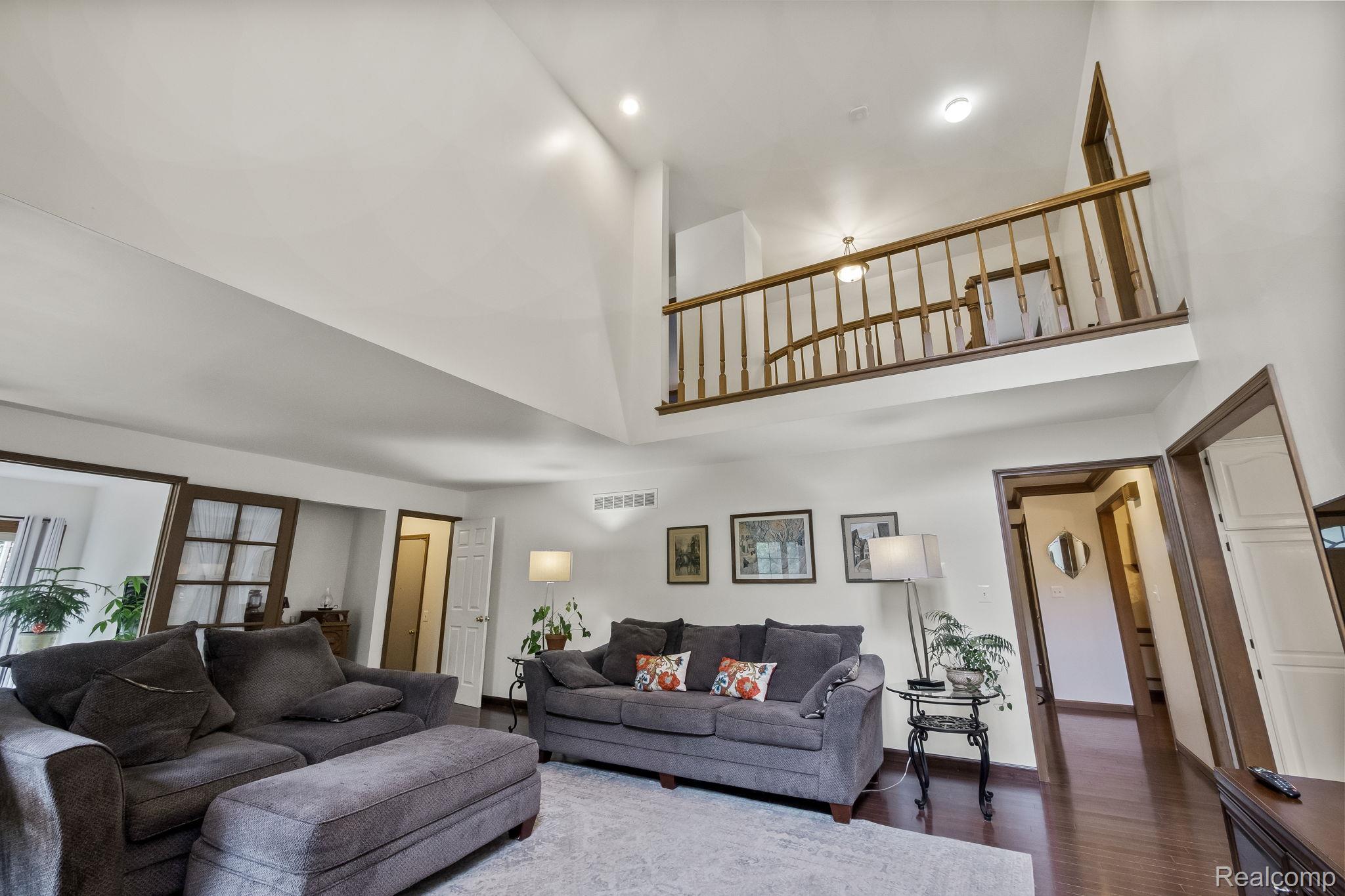 264 Stonetree Circle
