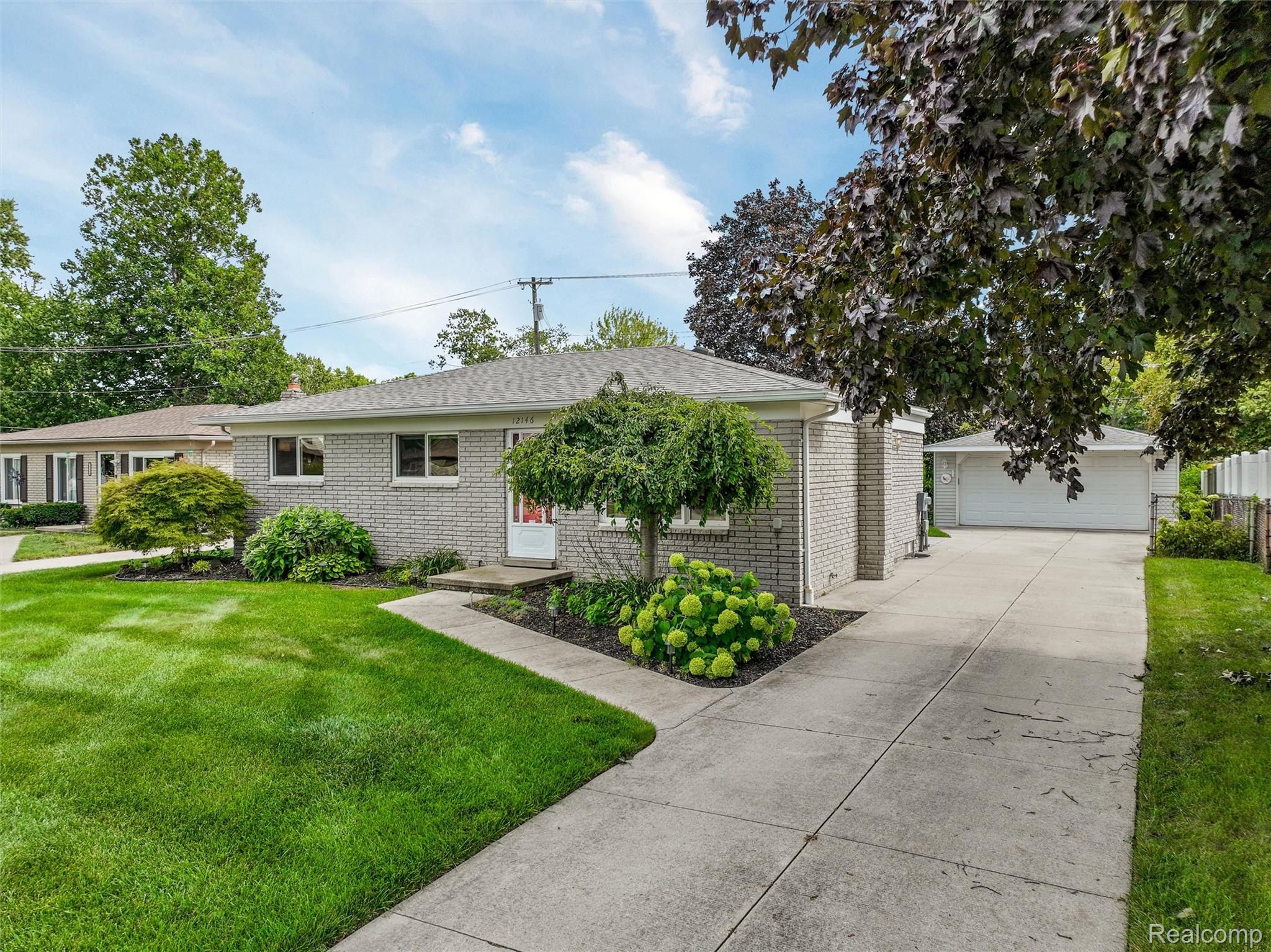 12146 Ontario Drive