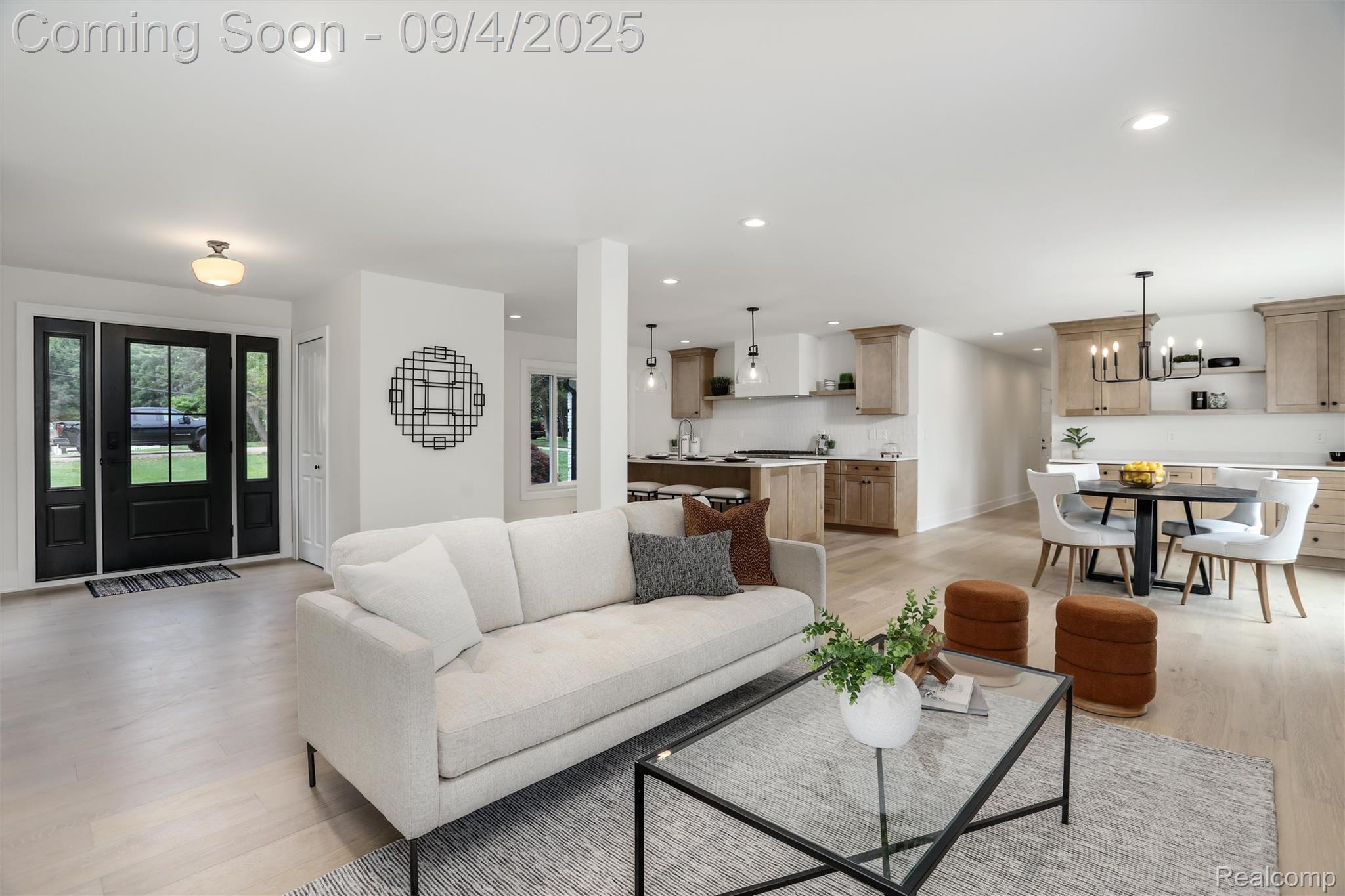 941 Viewland Drive