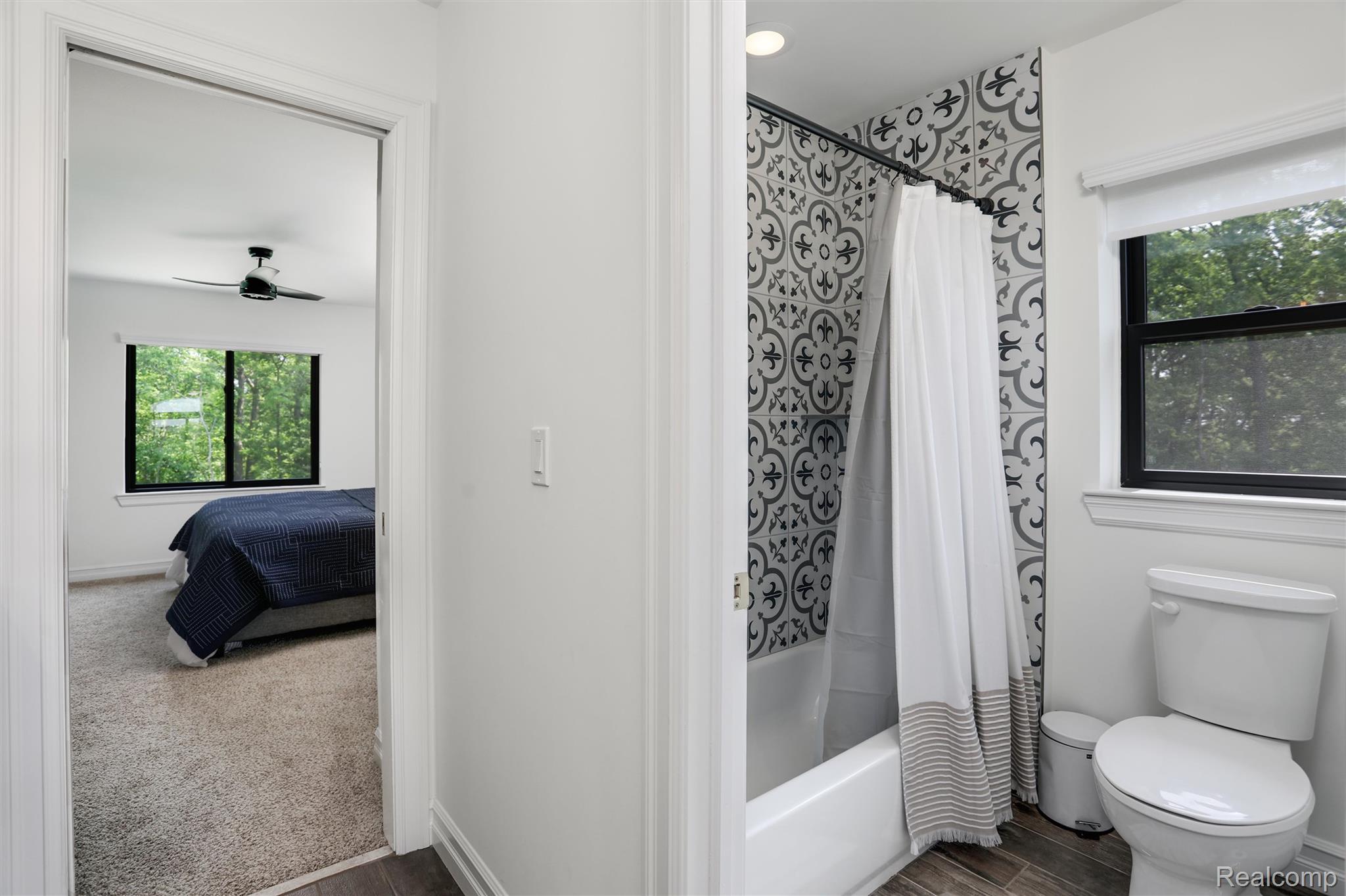 2584 Heights View Court