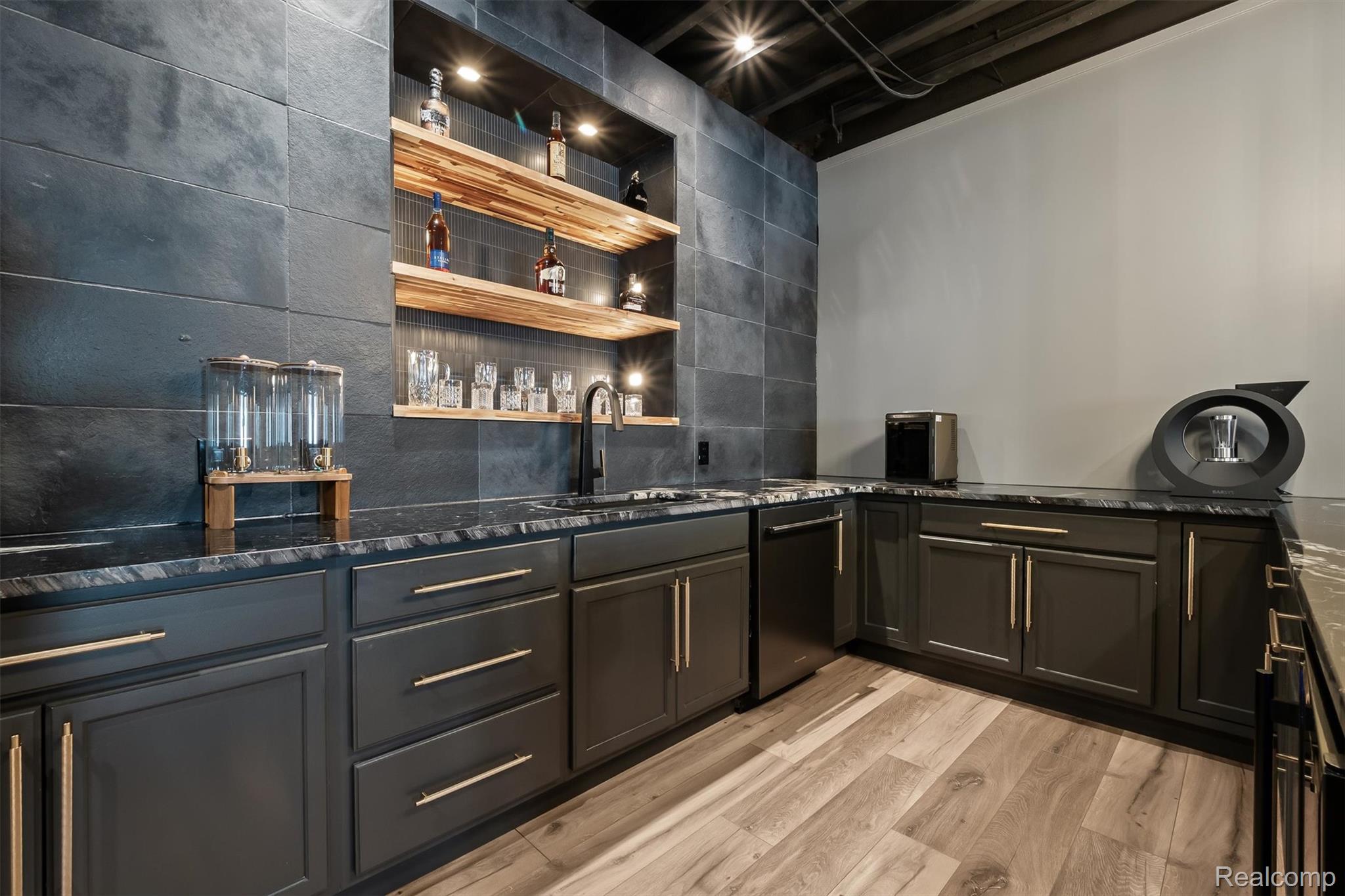 2584 Heights View Court