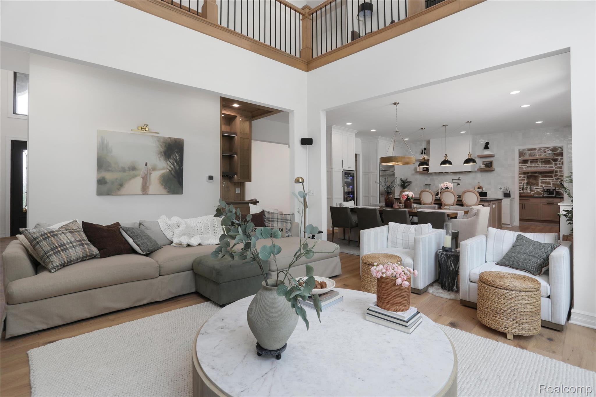 2584 Heights View Court