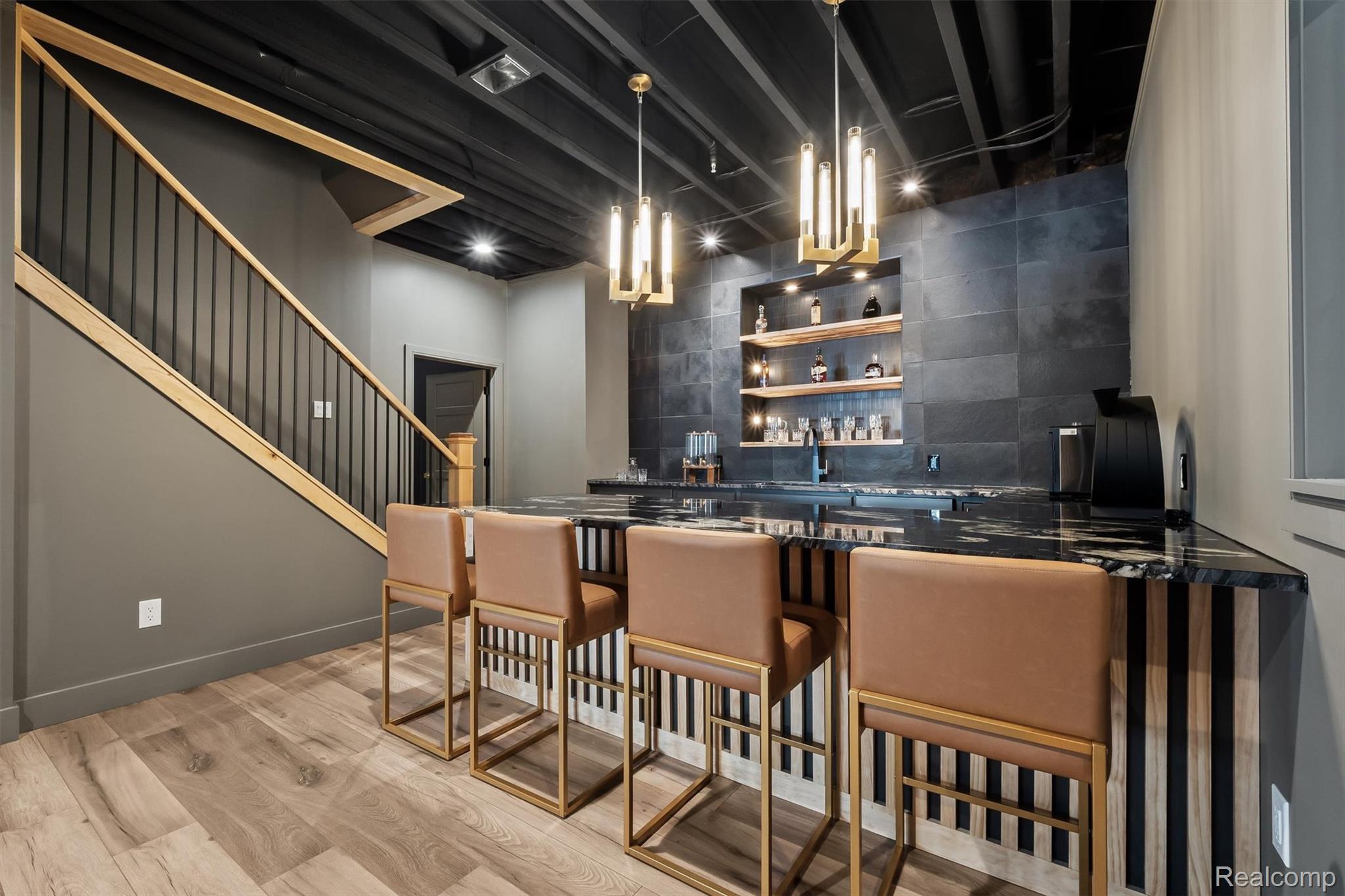 2584 Heights View Court