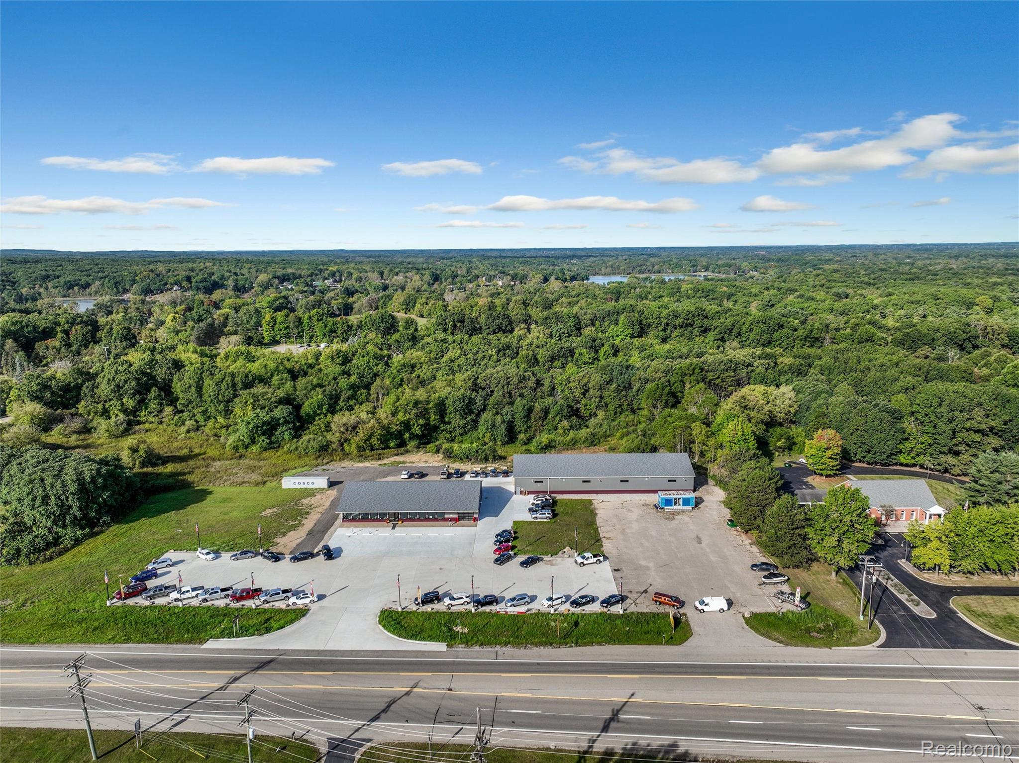 3420 S Lapeer