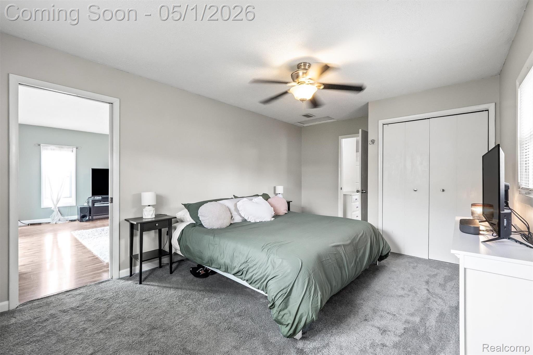 2875 Longview Avenue