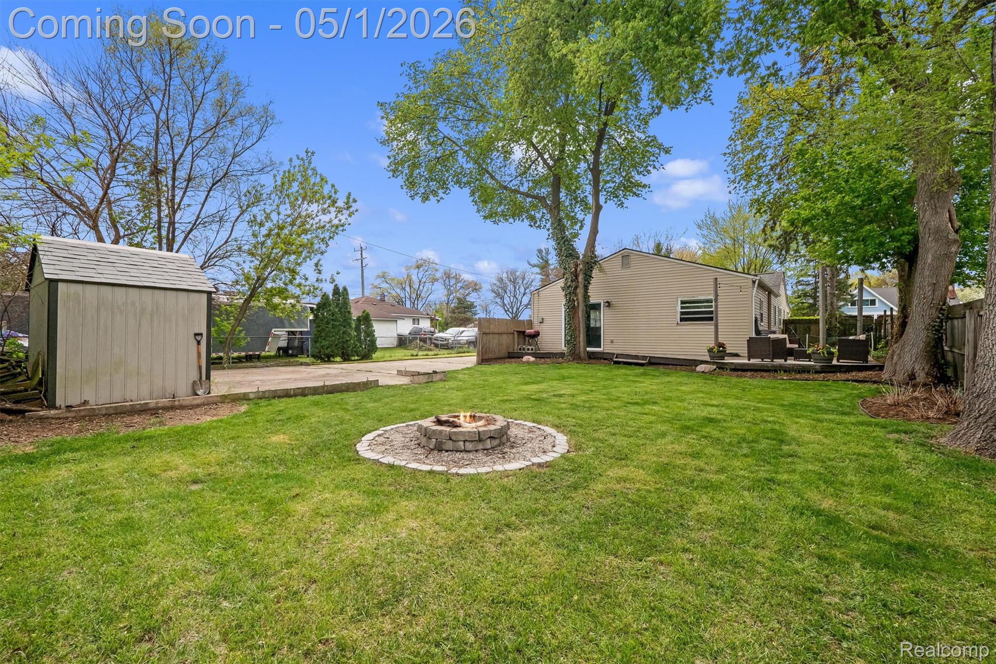 2875 Longview Avenue