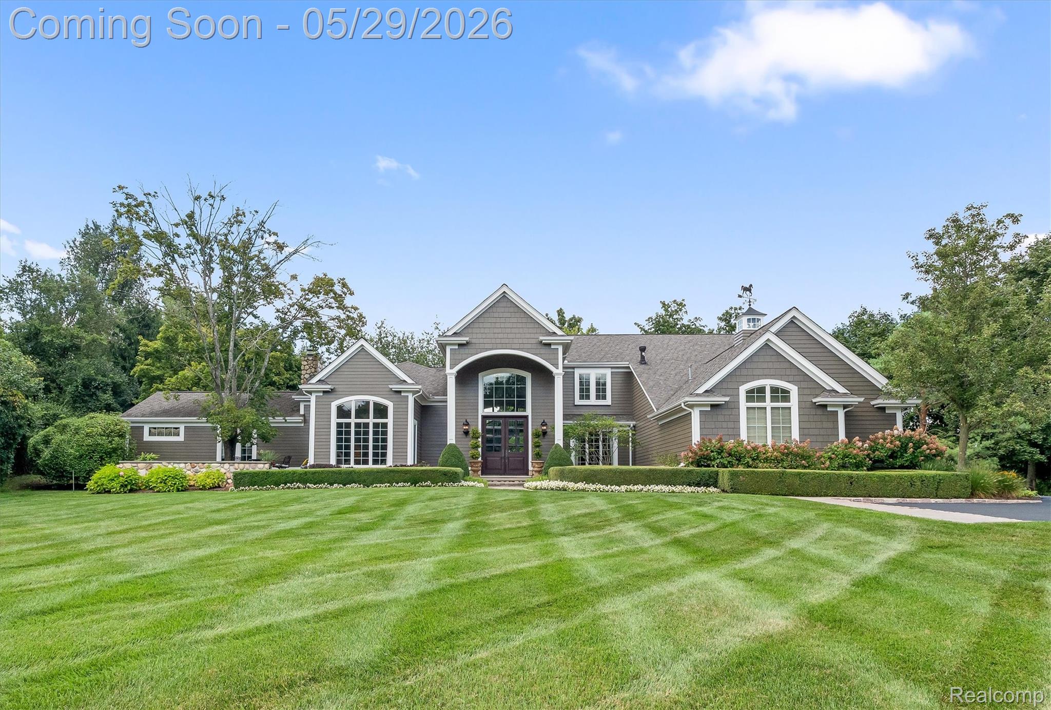 864 Pine Needle Trail