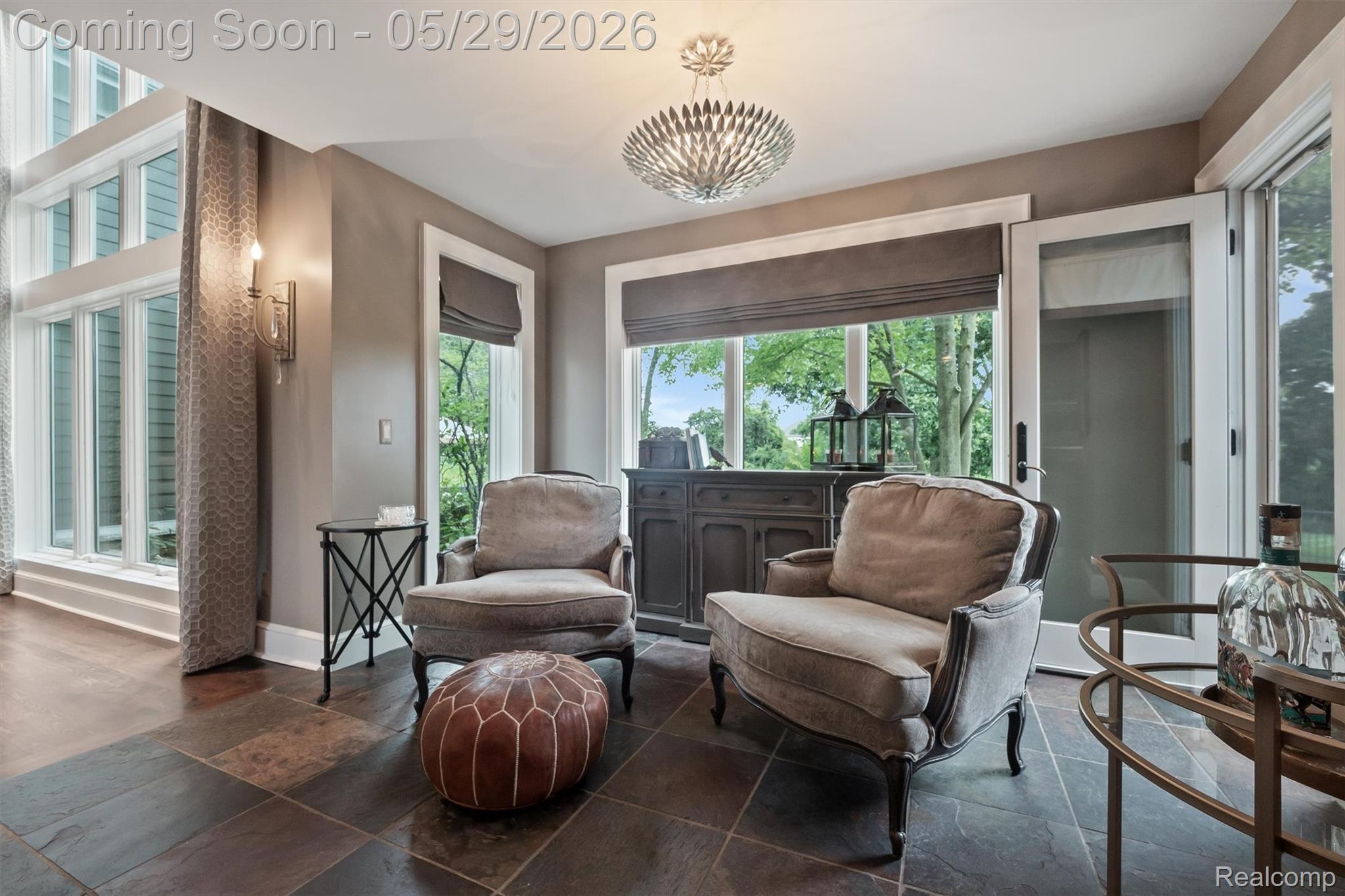 864 Pine Needle Trail