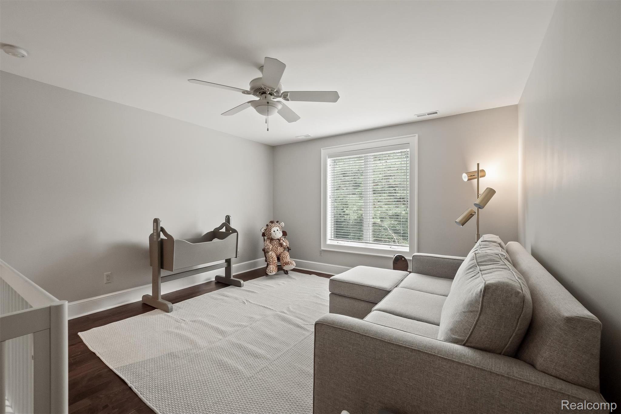 864 Pine Needle Trail
