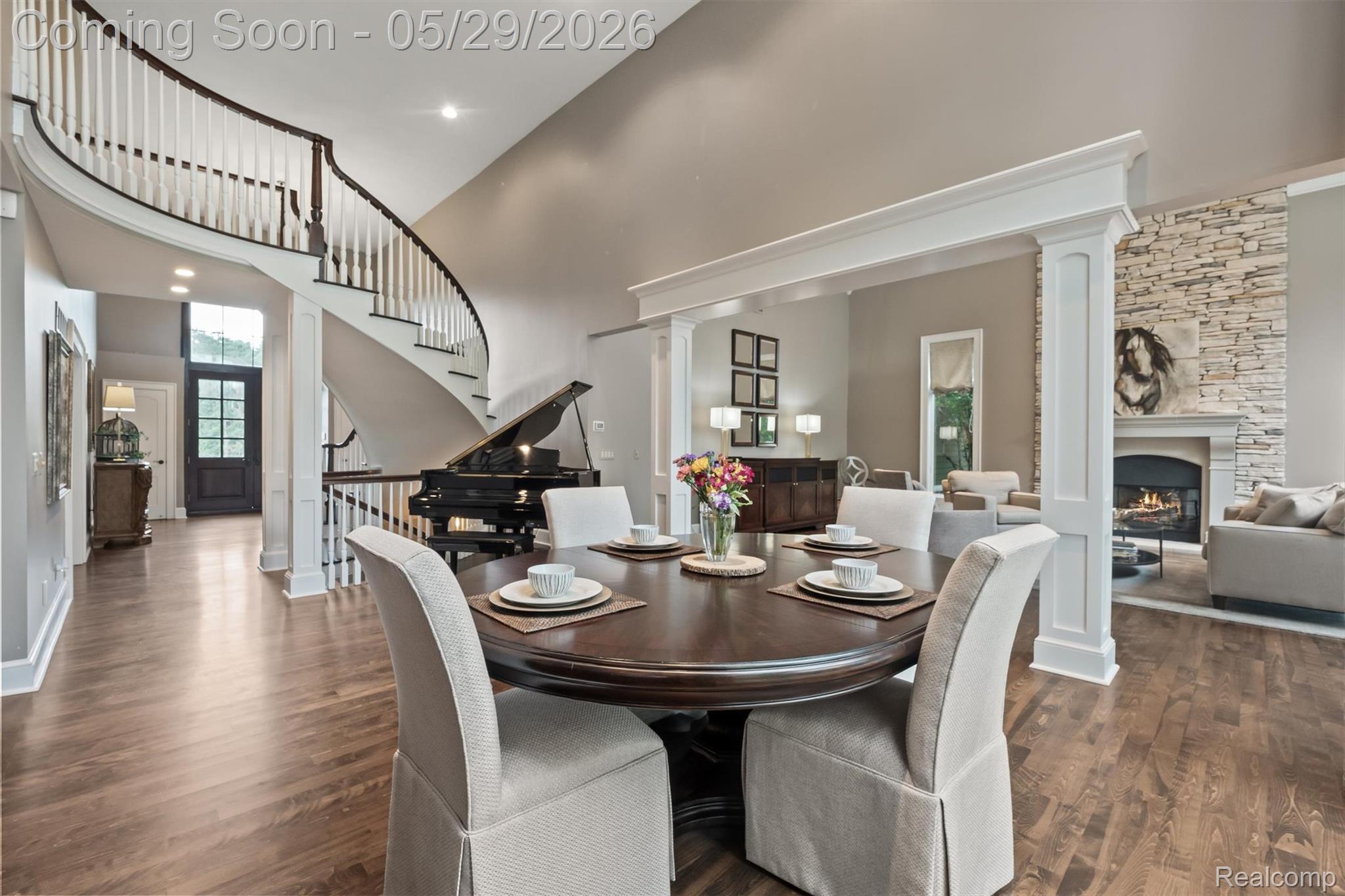 864 Pine Needle Trail