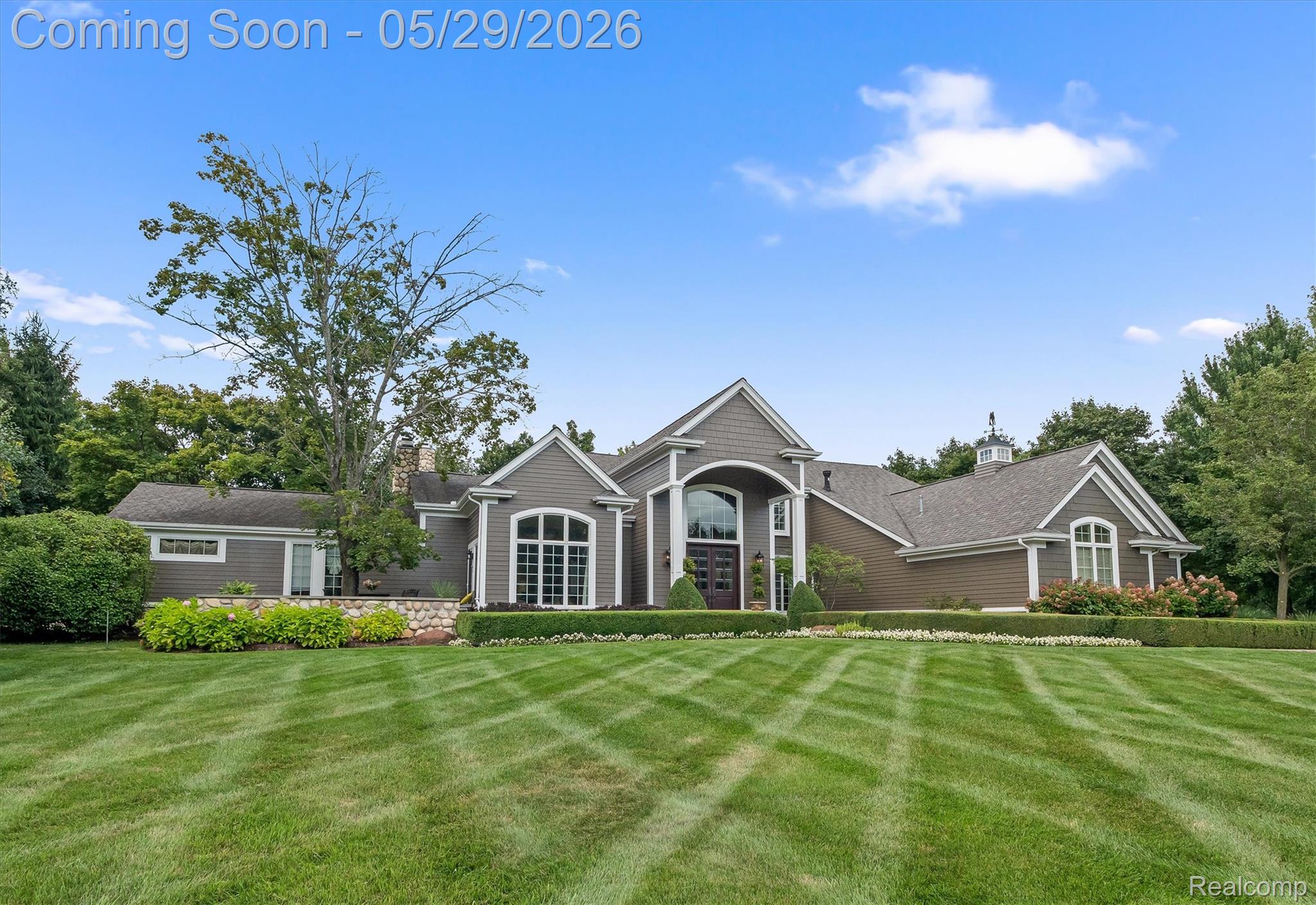 864 Pine Needle Trail