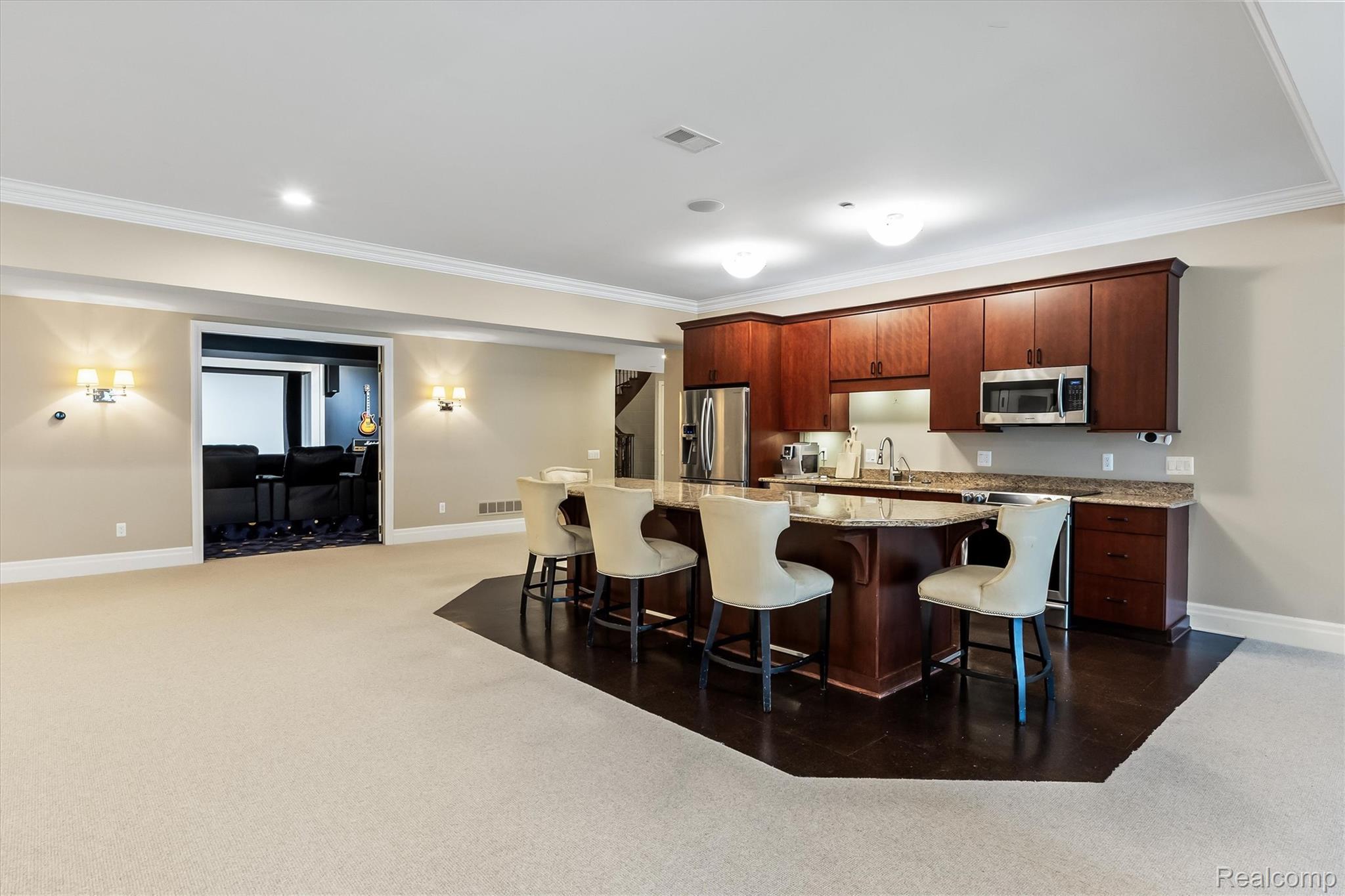 2370 Pond Vallee Drive