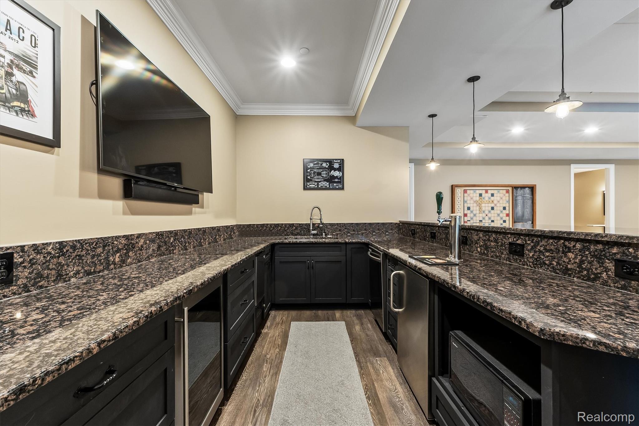 2370 Pond Vallee Drive