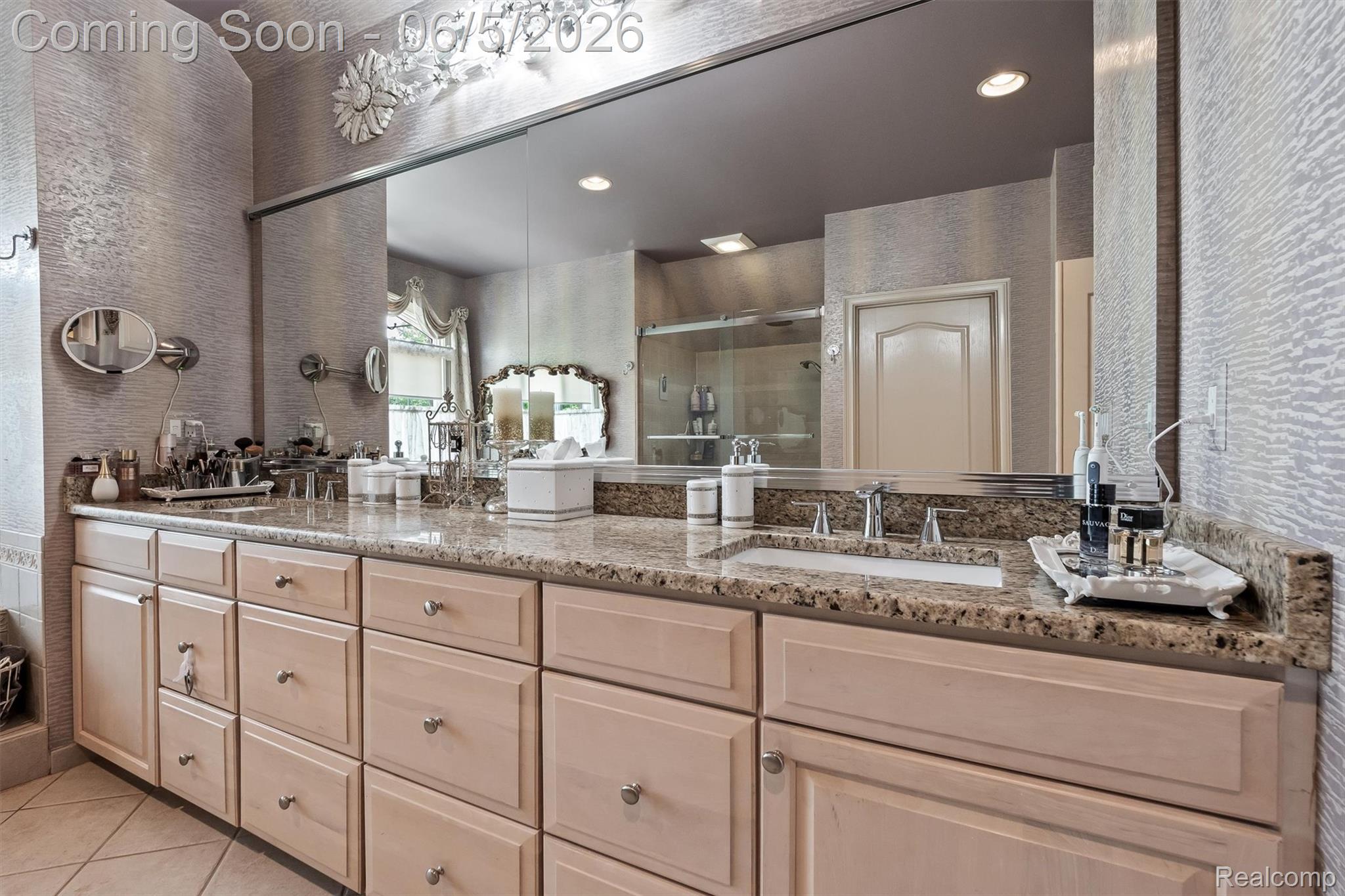 61496 Beacon Hill Drive