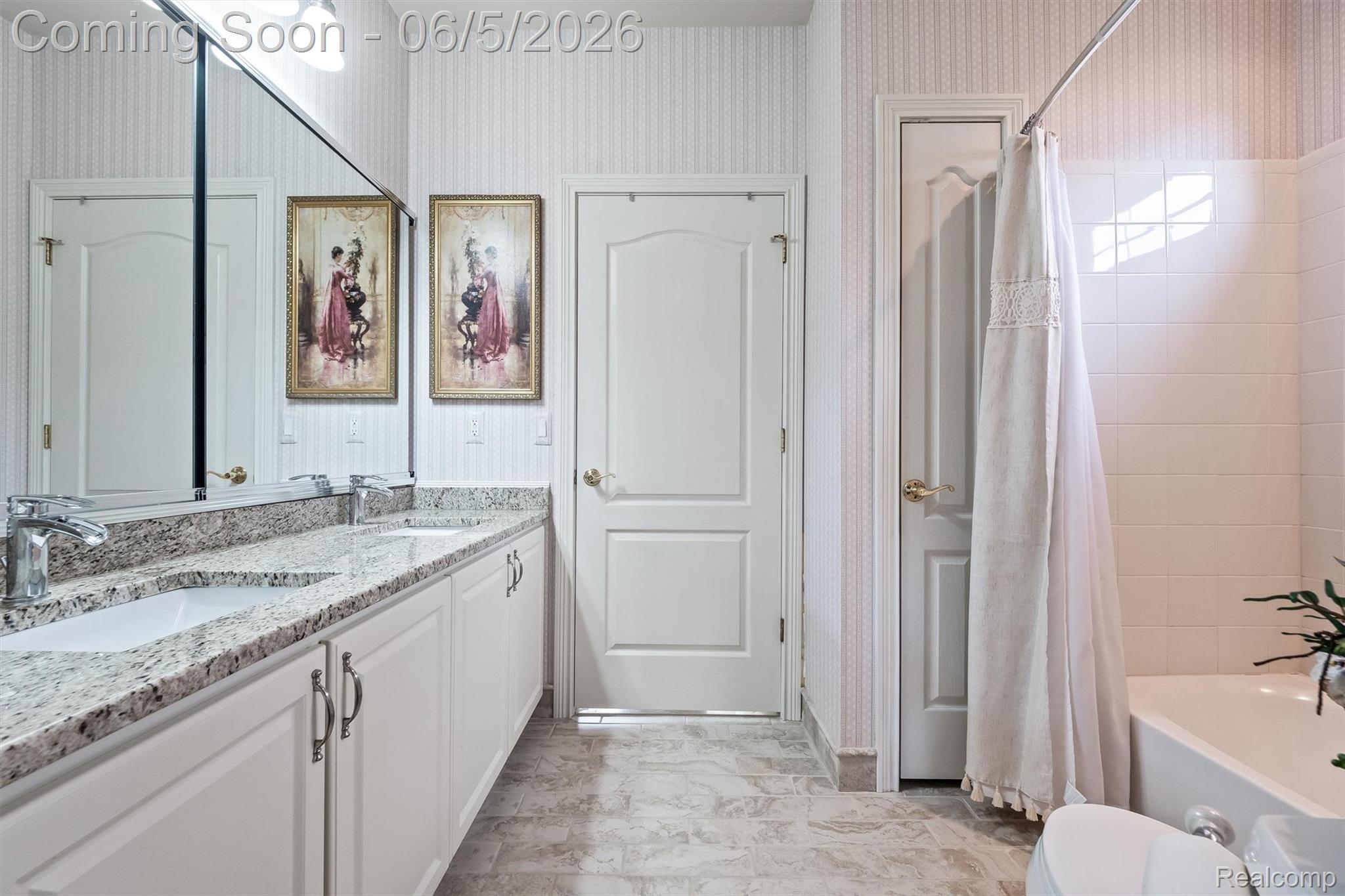 61496 Beacon Hill Drive