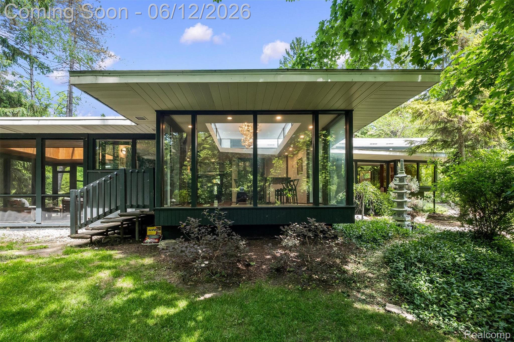 3954 N Ellamae Road