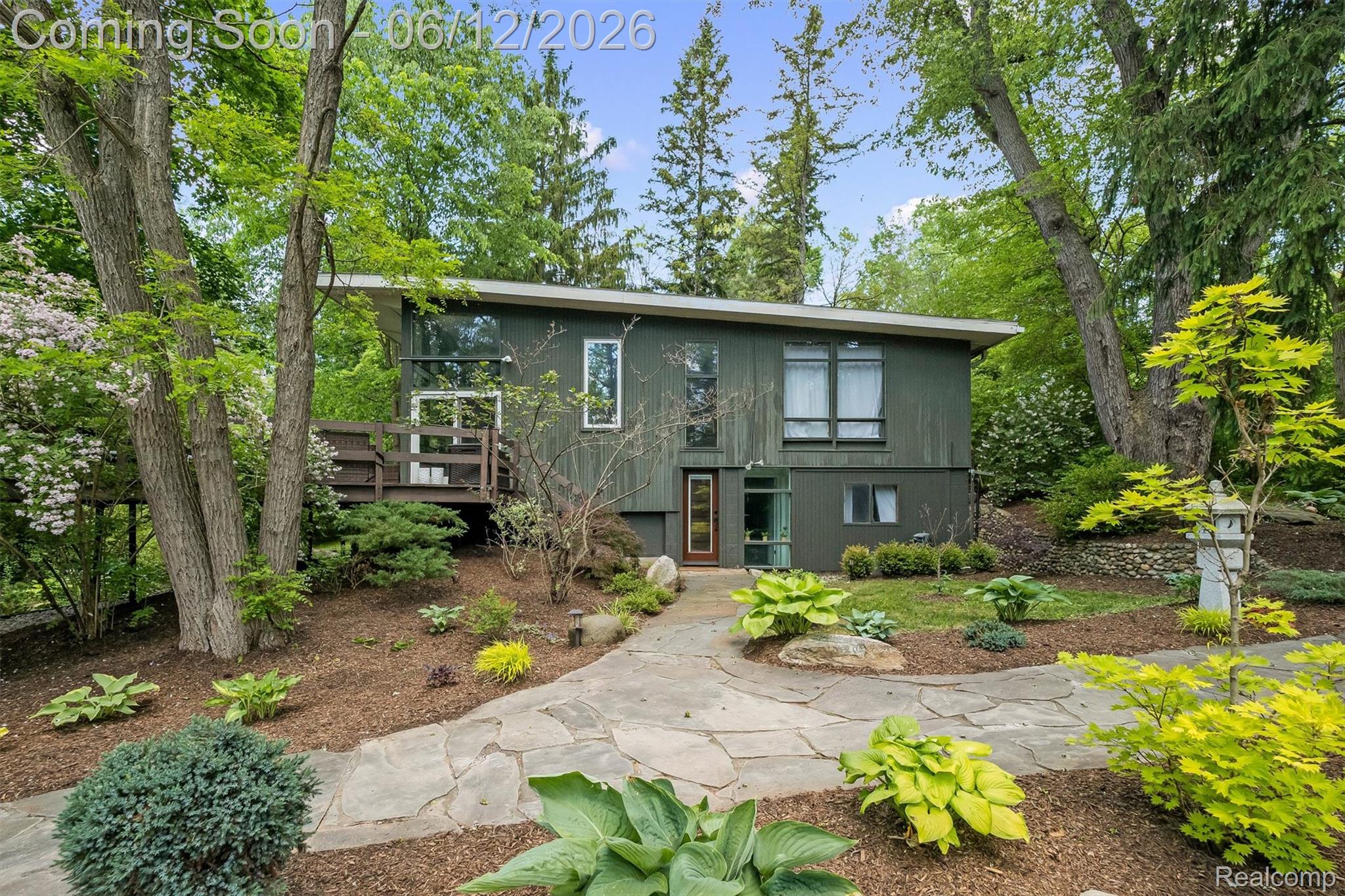 3954 N Ellamae Road
