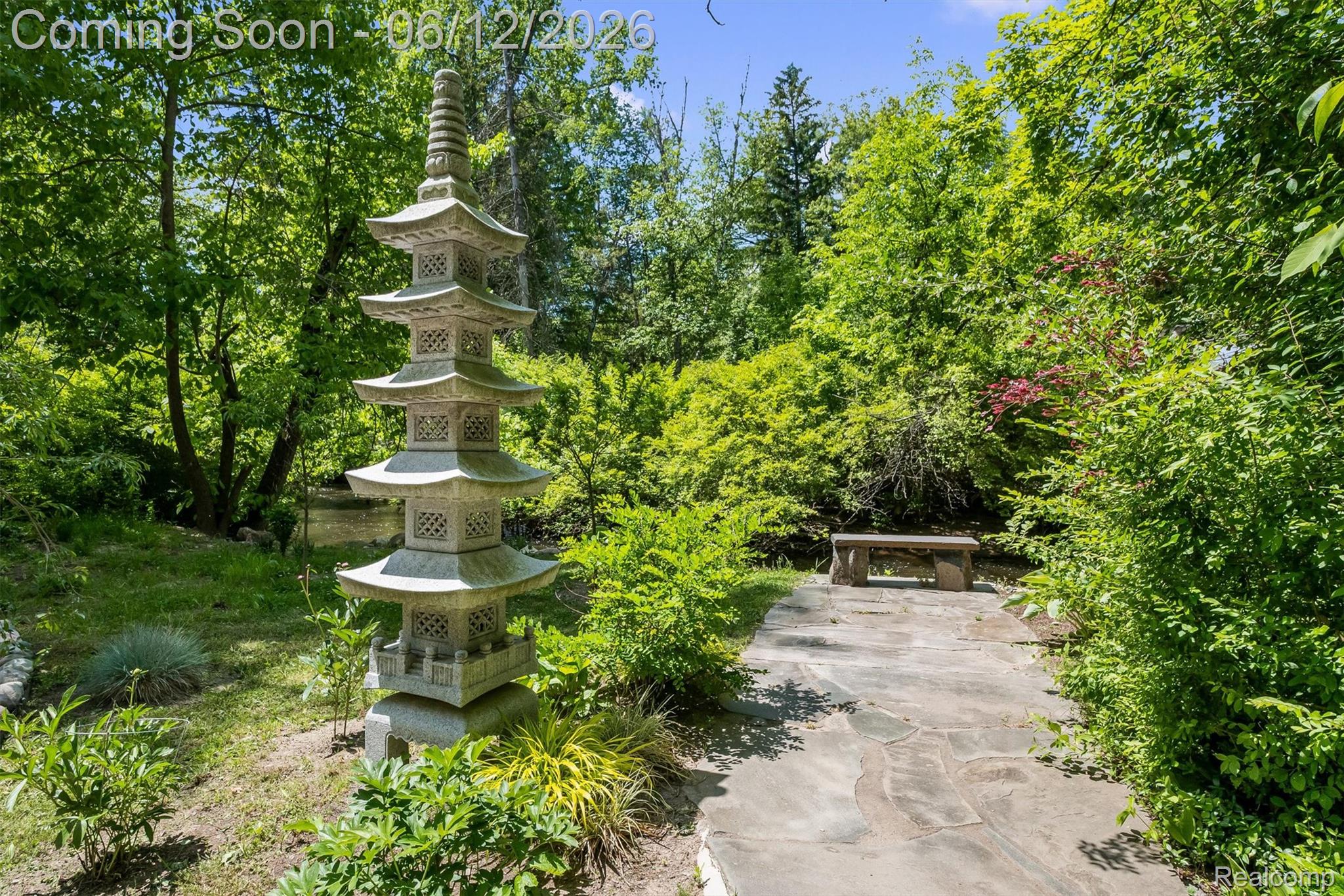 3954 N Ellamae Road