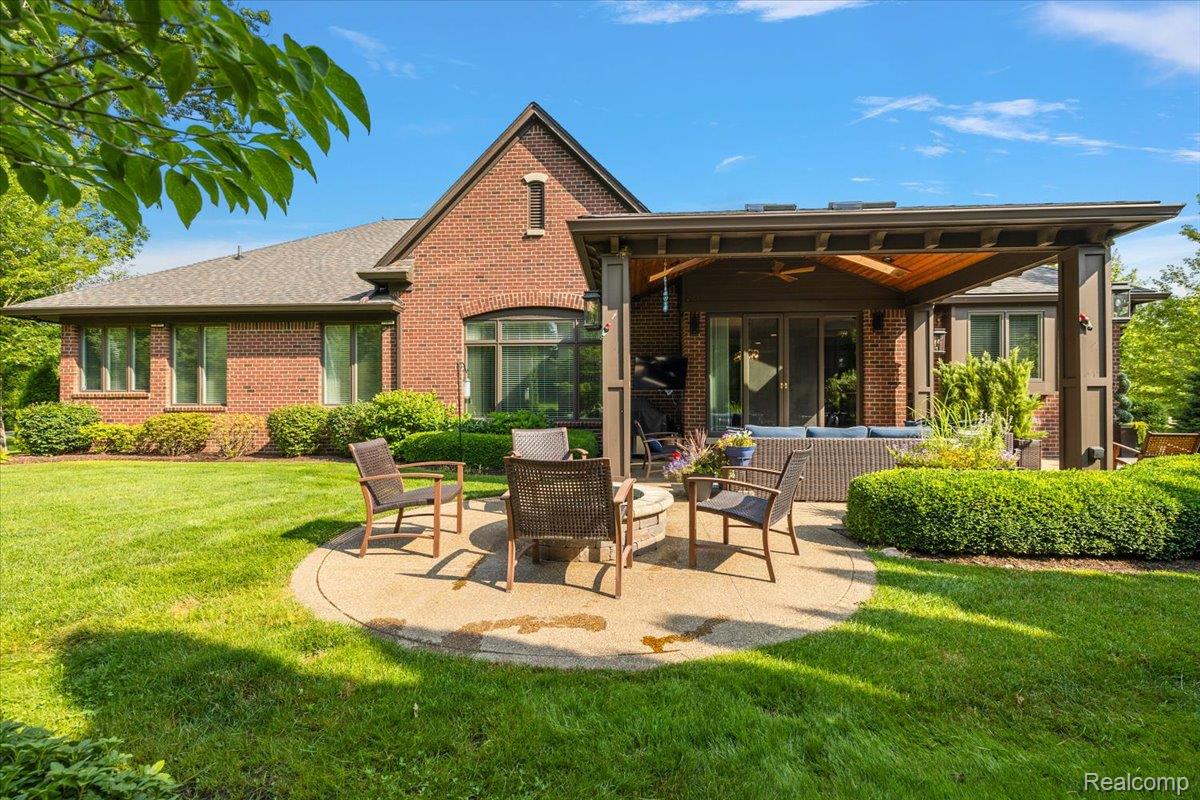3071 Emeraude Court