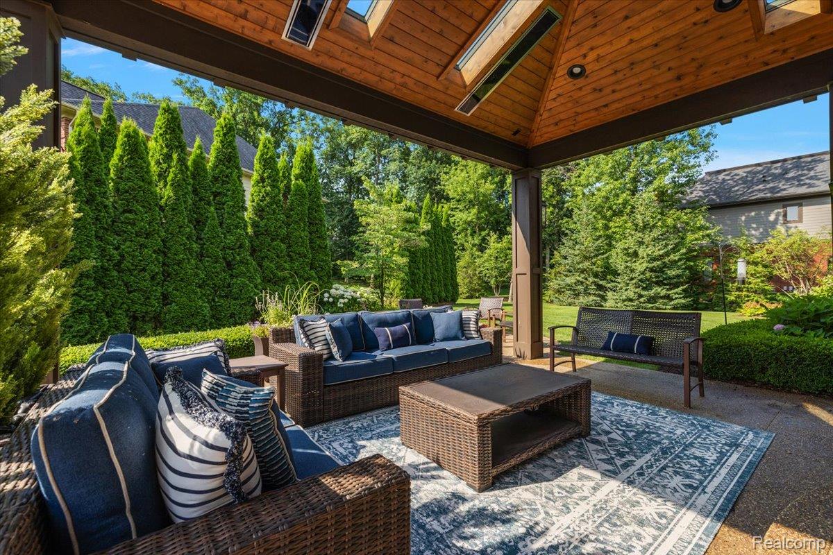 3071 Emeraude Court