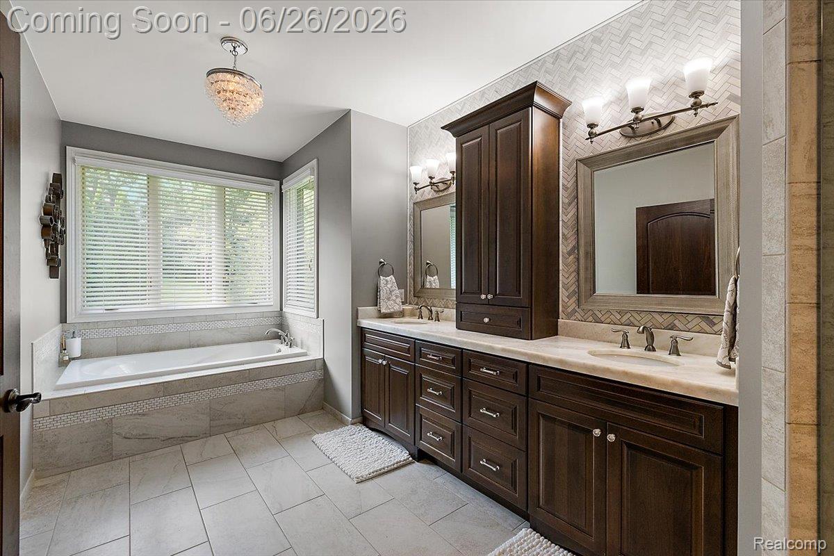 3071 Emeraude Court