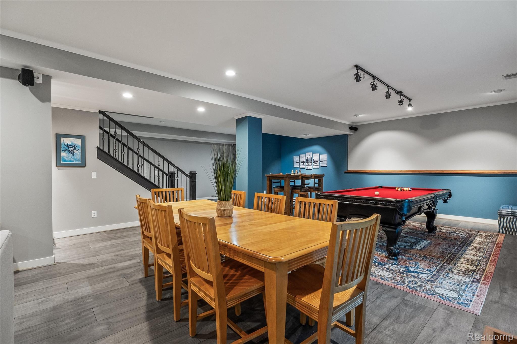 2094 Westridge Drive