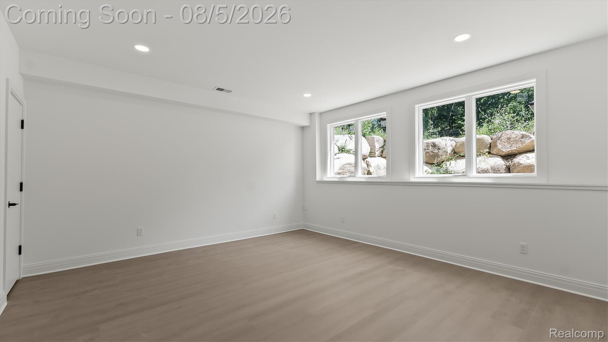 158 Enclave Court